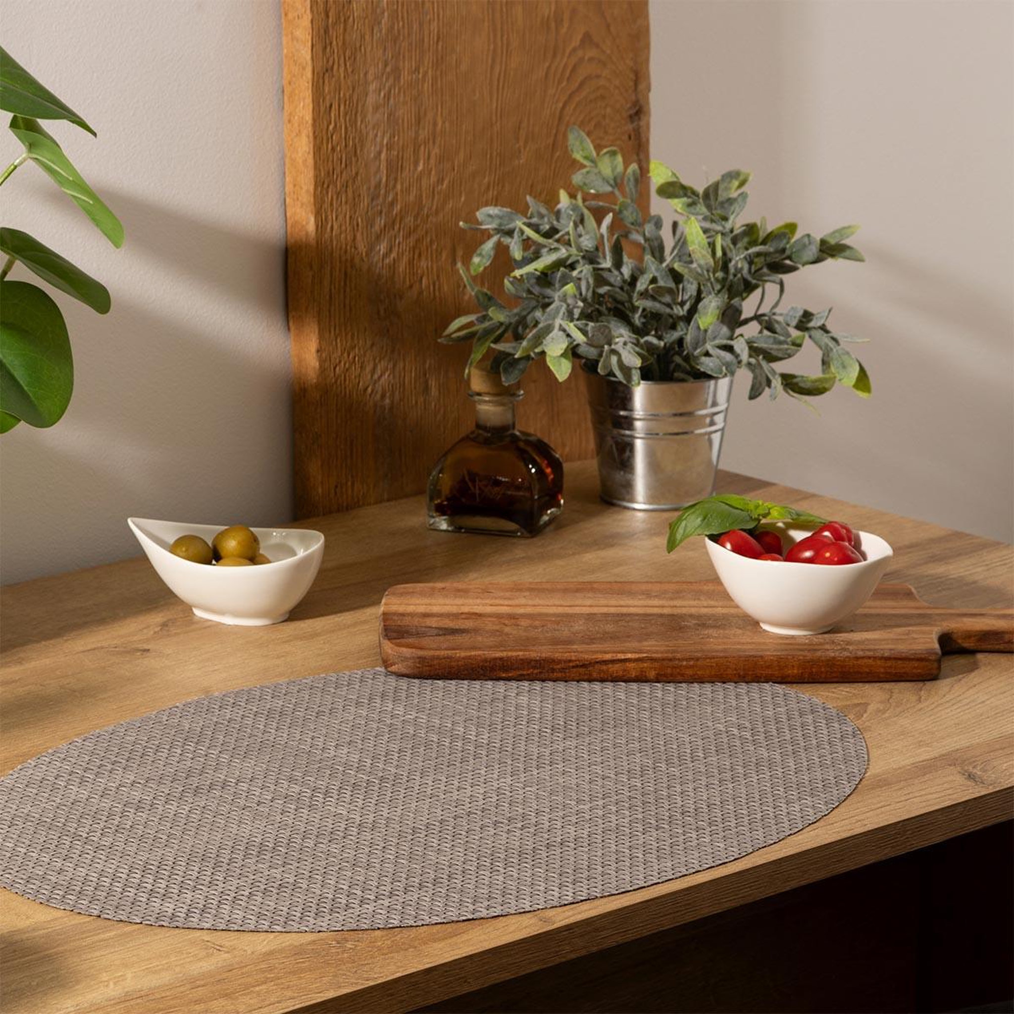 Voir la diapositive 3 : SECRET DE GOURMET Set de table ovale  maoli  35x48cm gris
