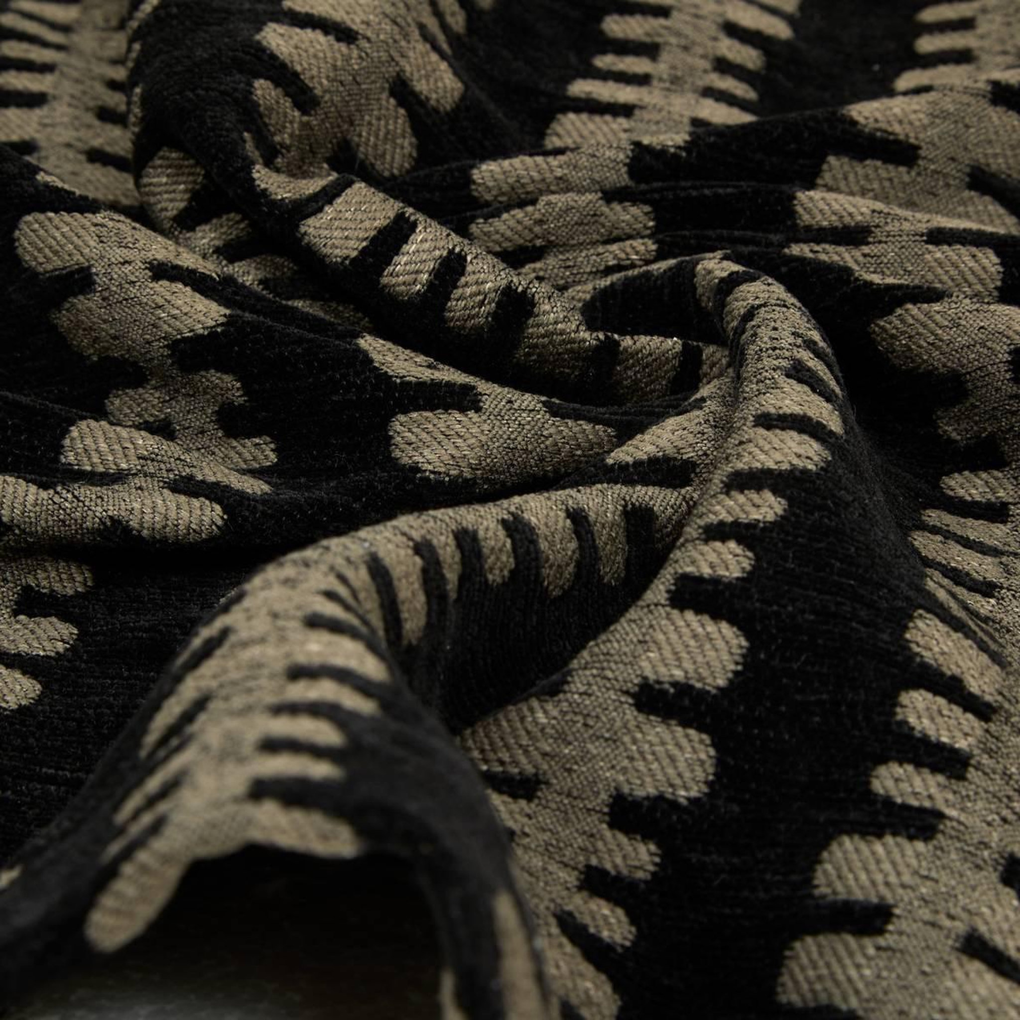 Voir la diapositive 5 : ATMOSPHERA Rideau chenille à œillets  nyero  140x260cm kaki