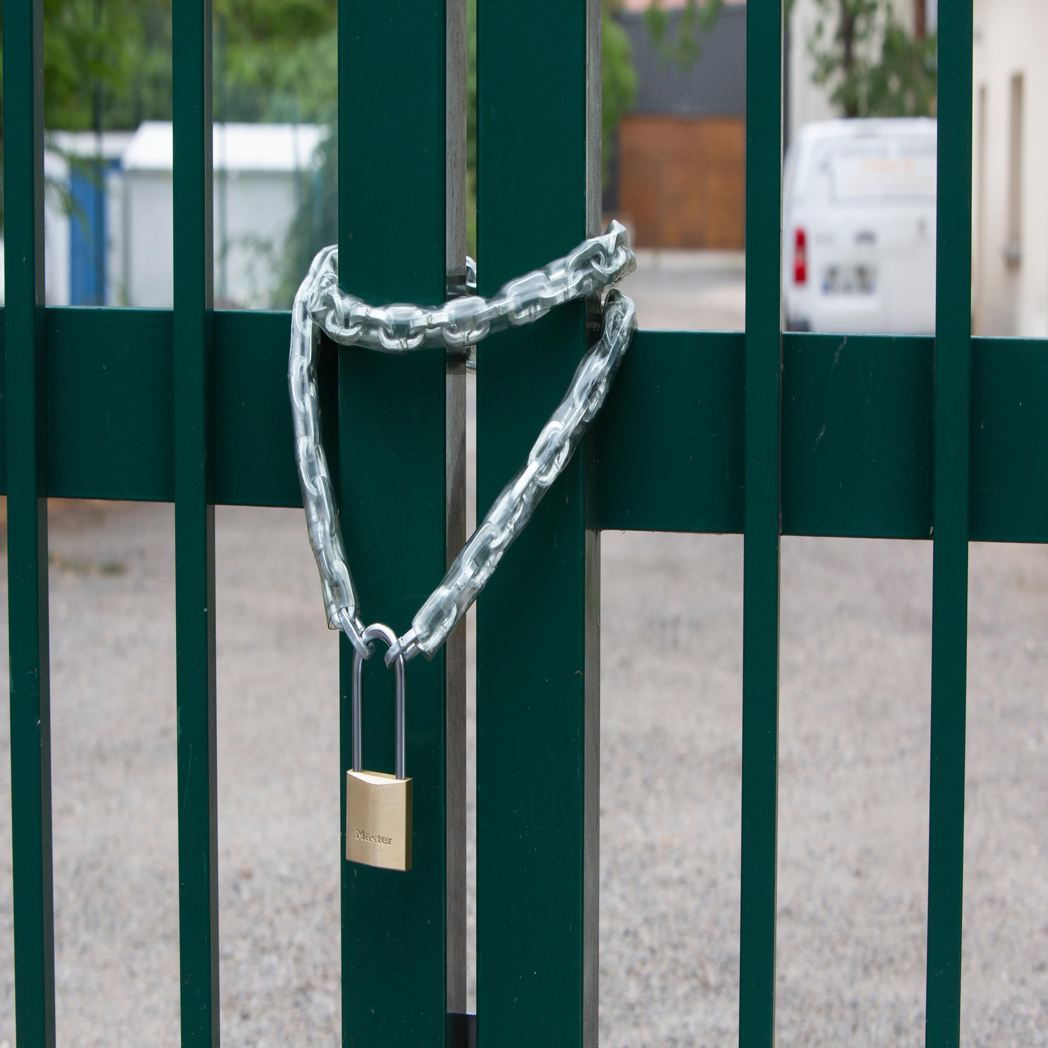 Voir la diapositive 2 : Master lock 2950eurd cadenas à clé extra fin en laiton et anse longue, doré, 11,5 x 5 x 1,7 cm