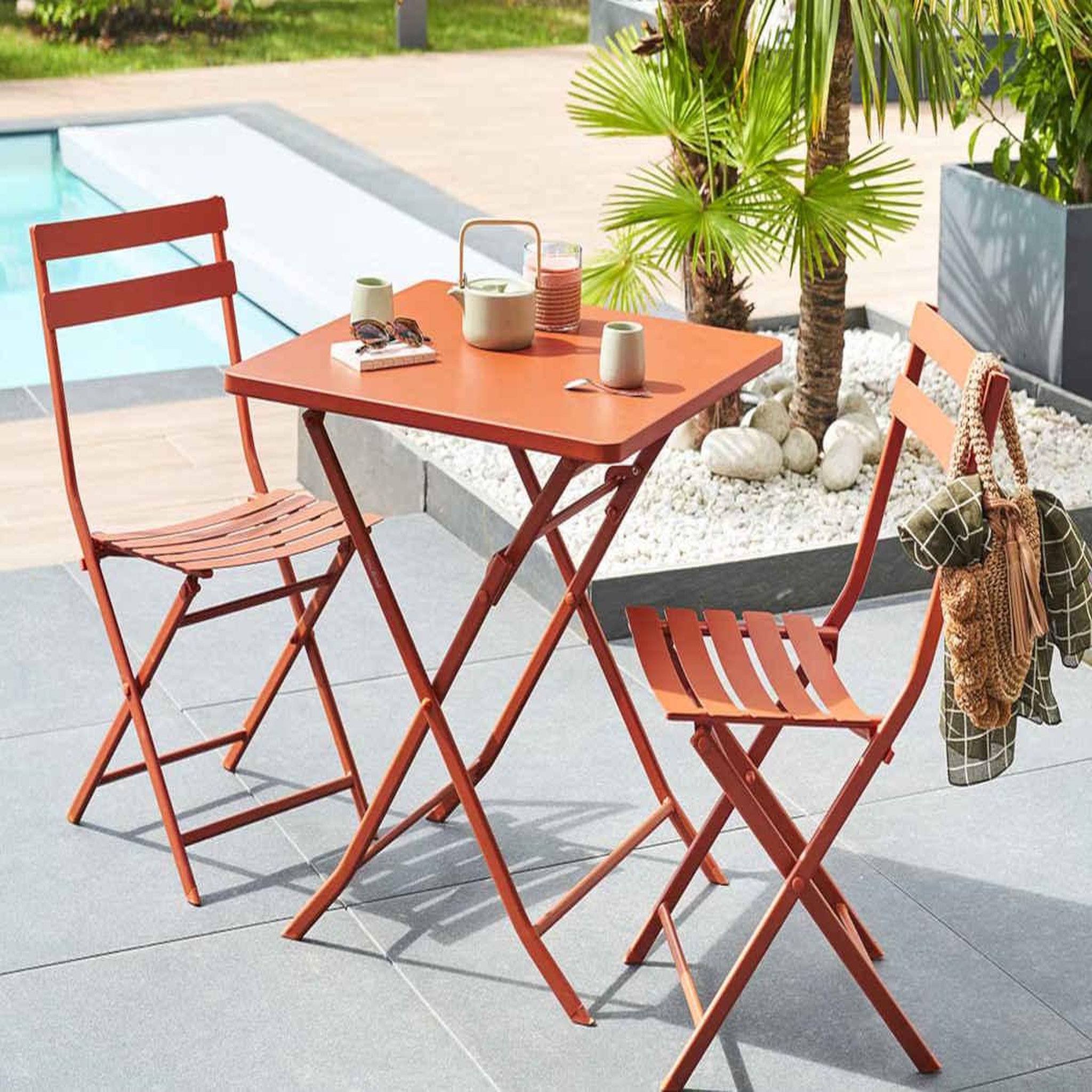 HESPERIDE Table de jardin carrée Greensboro 70 x 70 cm Ambre - Hespéride