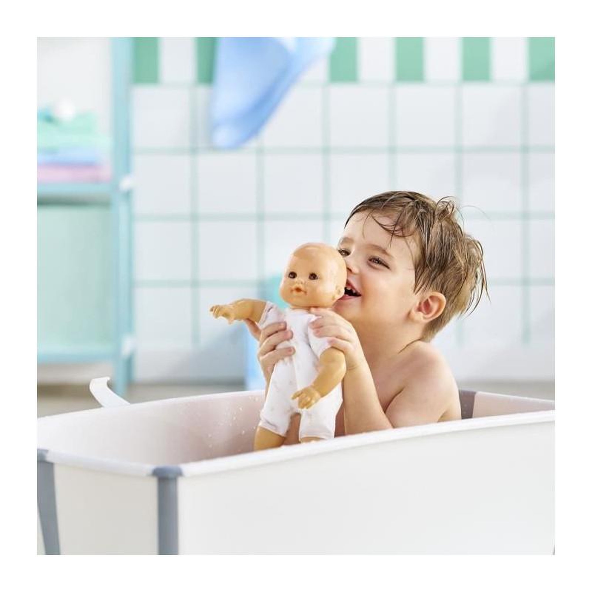 Voir la diapositive 5 : Corolle Poupon Bébé Bain Coralie - Bloomer