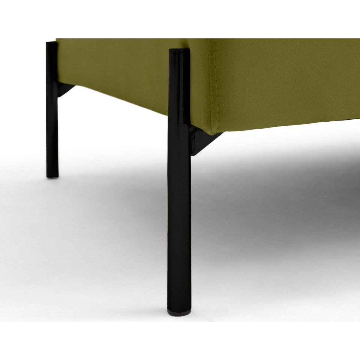 LISA DESIGN Isaure - pouf en velours