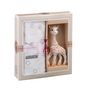 Voir la diapositive 2 : VULLI Coffret Sophie la girafe + Lange 120 x 120 cm