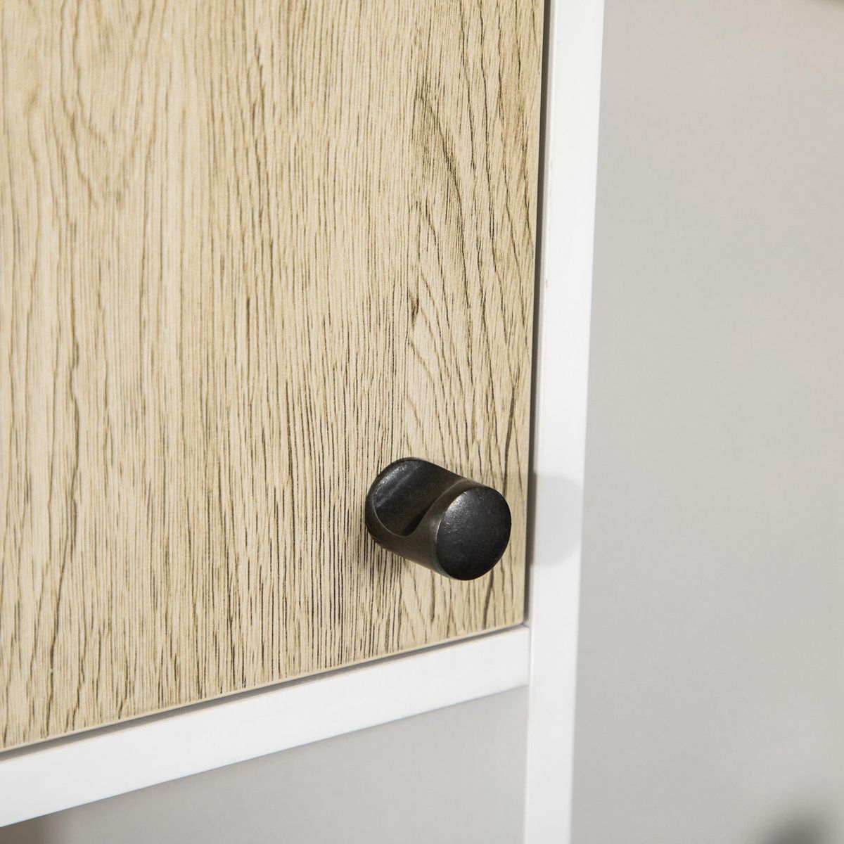 KLEANKIN Meuble colonne rangement salle de bain style cosy 2 niches 2 portes avec étagère piètement épingle acier noir blanc aspect chêne clair