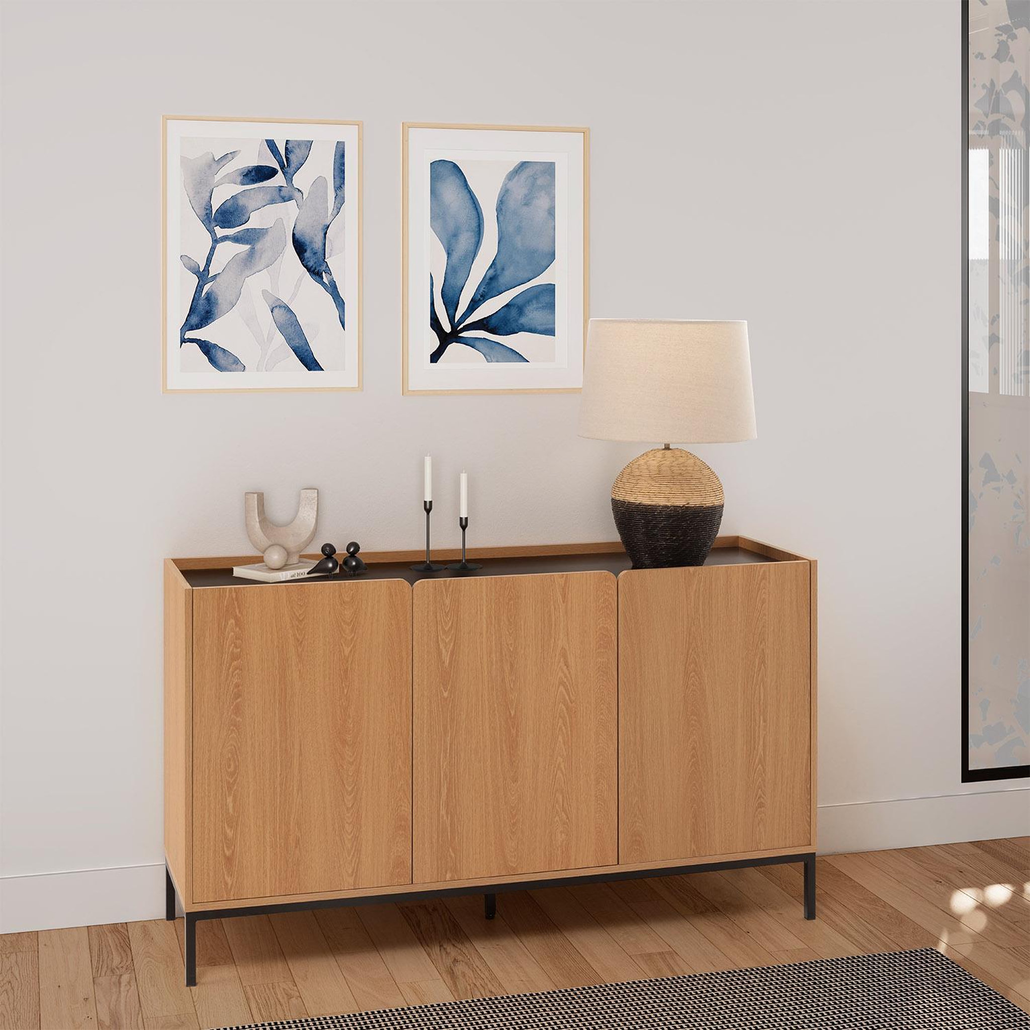 Voir la diapositive 2 : VS VENTA-STOCK Buffet Curva 3 portes couleur Chêne
