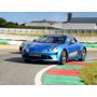 Voir la diapositive 4 : Smartbox Pilotage 8 tours de circuit en Porsche, Alpine ou Mégane RS sur le circuit Geoparc - Coffret Cadeau Sport & Aventure
