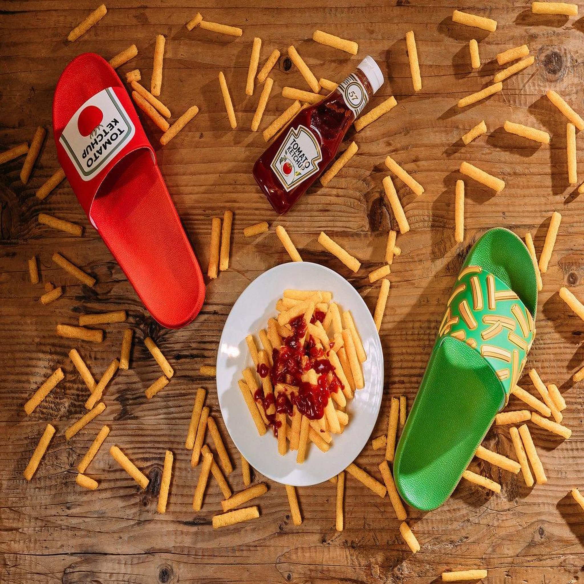Voir la diapositive 6 : DEDOLES Claquettes frites et ketchup