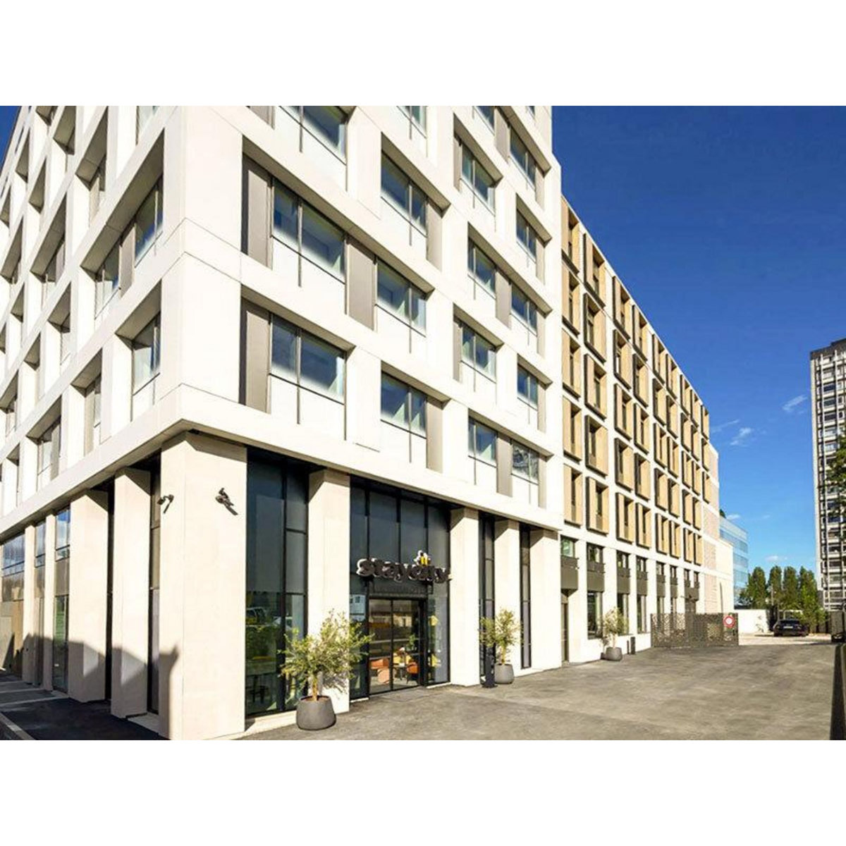 Smartbox Séjour de 3 jours en studio à La Défense à Paris - Coffret Cadeau Séjour