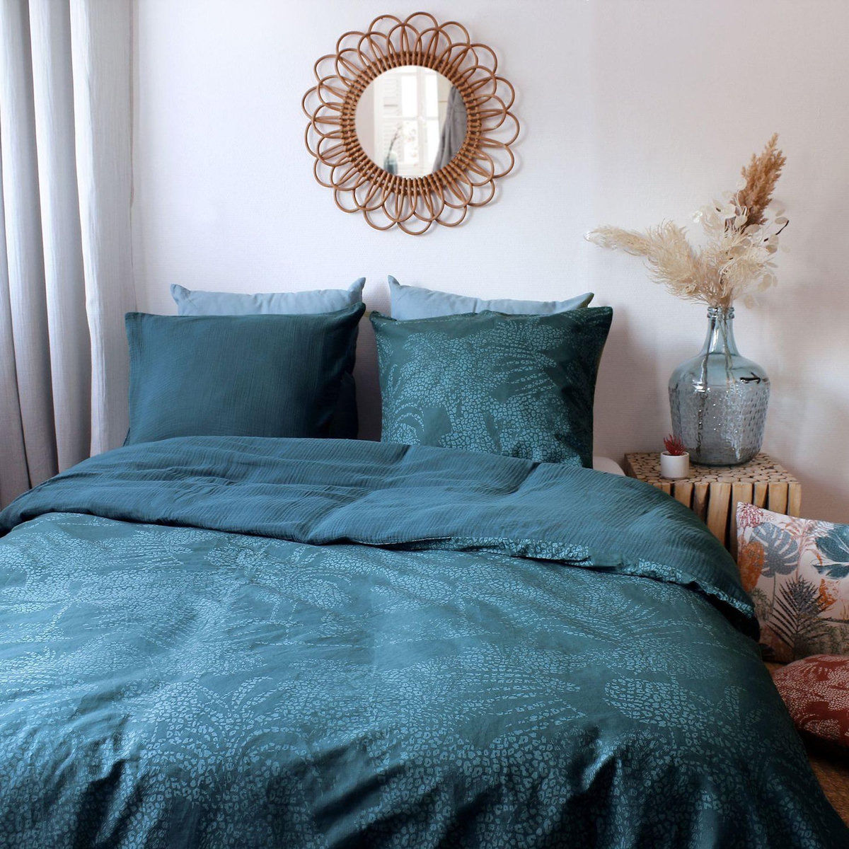 TOILINUX Parure de lit 2 places Sumatra avec imprimé - Longueur 260 cm x Largeur 240 cm - Vert émeraude