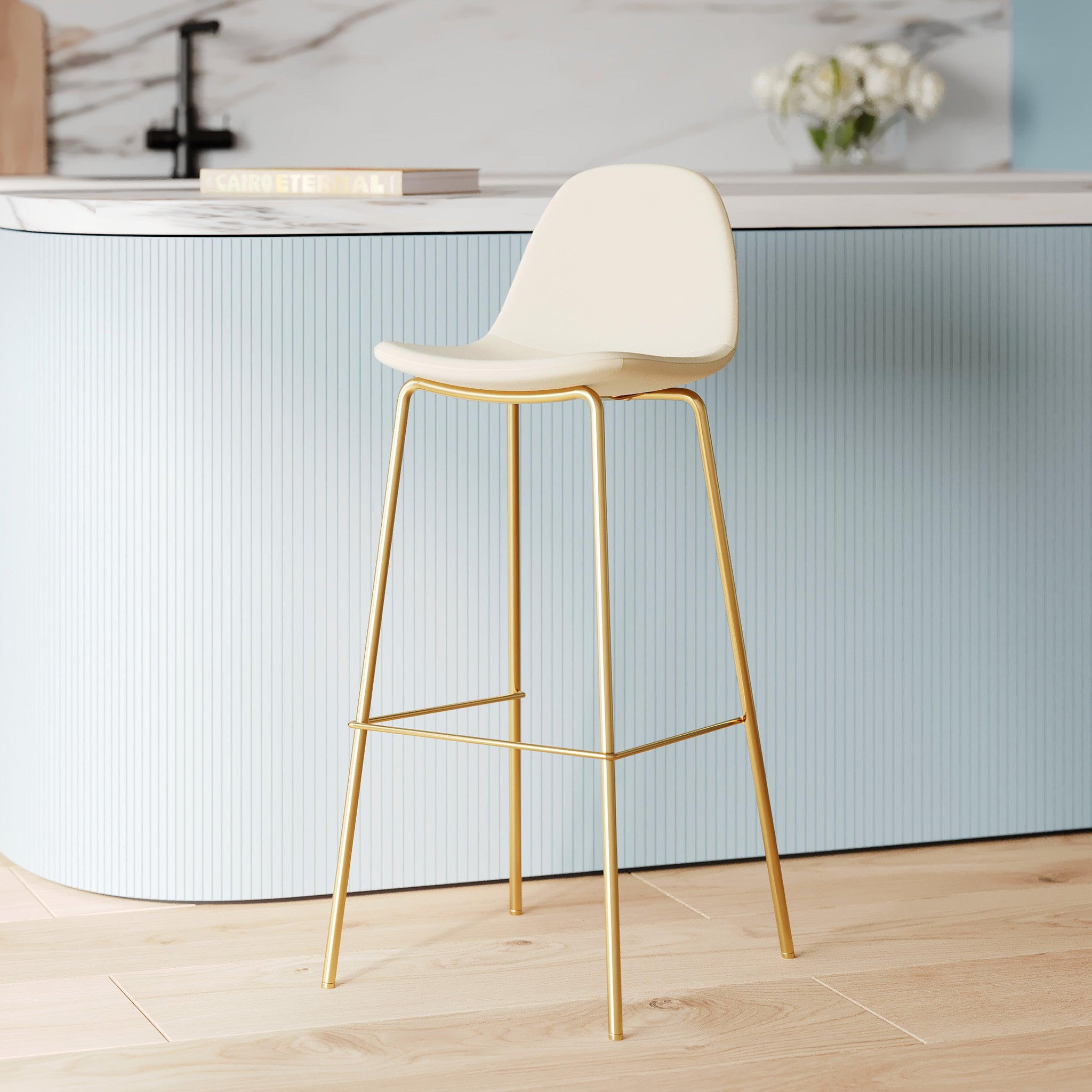 Voir la diapositive 2 : MAISON PAVANE Chaise pour îlot central en cuir synthétique blanc 65 cm, pieds dorés-henrik