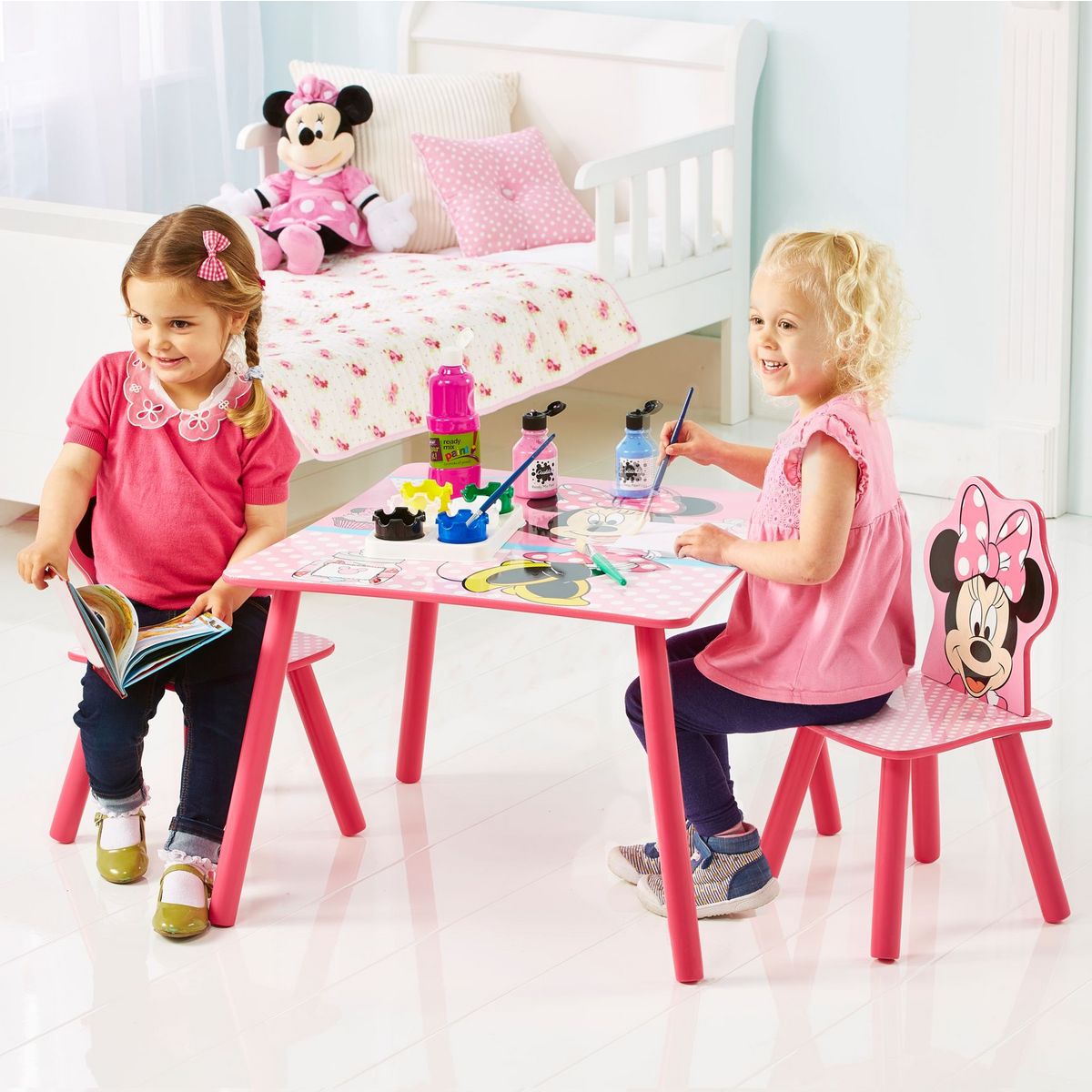MINNIE Minnie Mouse - Ensemble table et 2 chaises pour enfants
