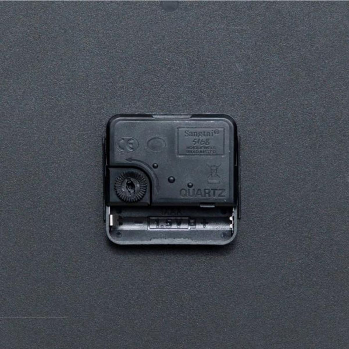 ATMOSPHERA Horloge Murale Design  Alizée  30cm Vert Olive