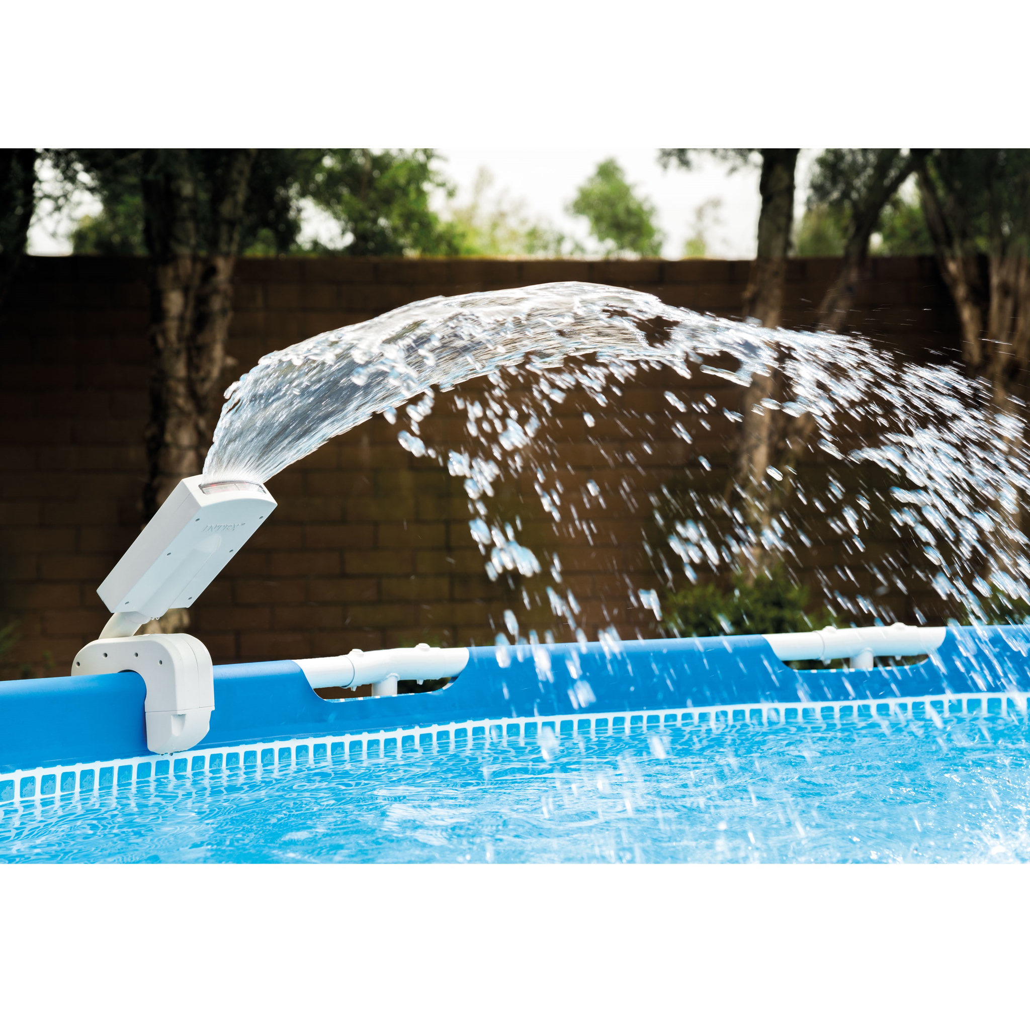 Voir la diapositive 3 : INTEX Fontaine LED multicolore