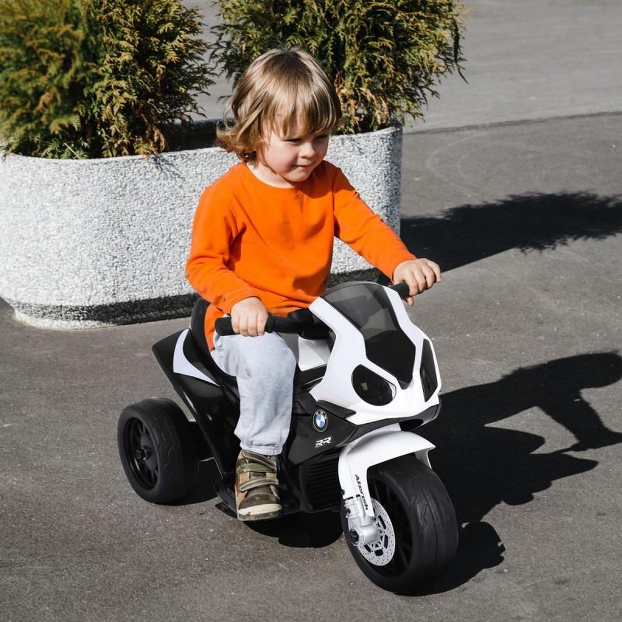 Voir la diapositive 2 : BMW Moto Electrique BMW S1000, 25W pour Enfant, 3 Roues, Système Audio et Phares Fonctionnels