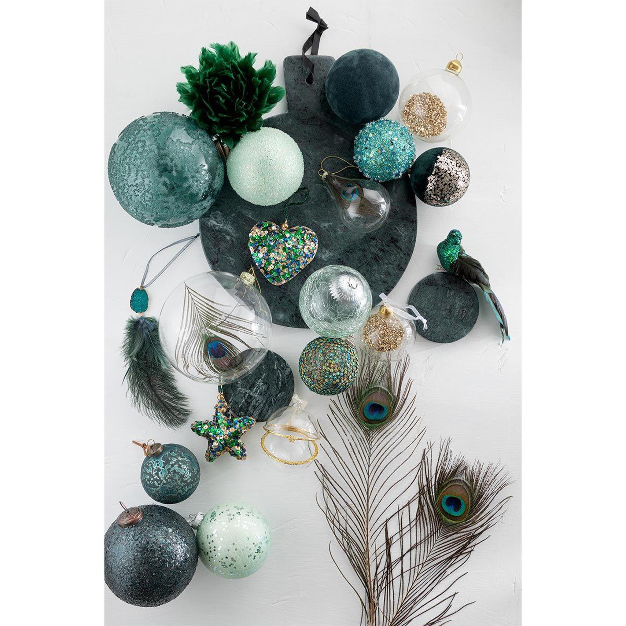 Voir la diapositive 2 : J-LINE Lot de 6 boules de noël  plumes  11cm transparent