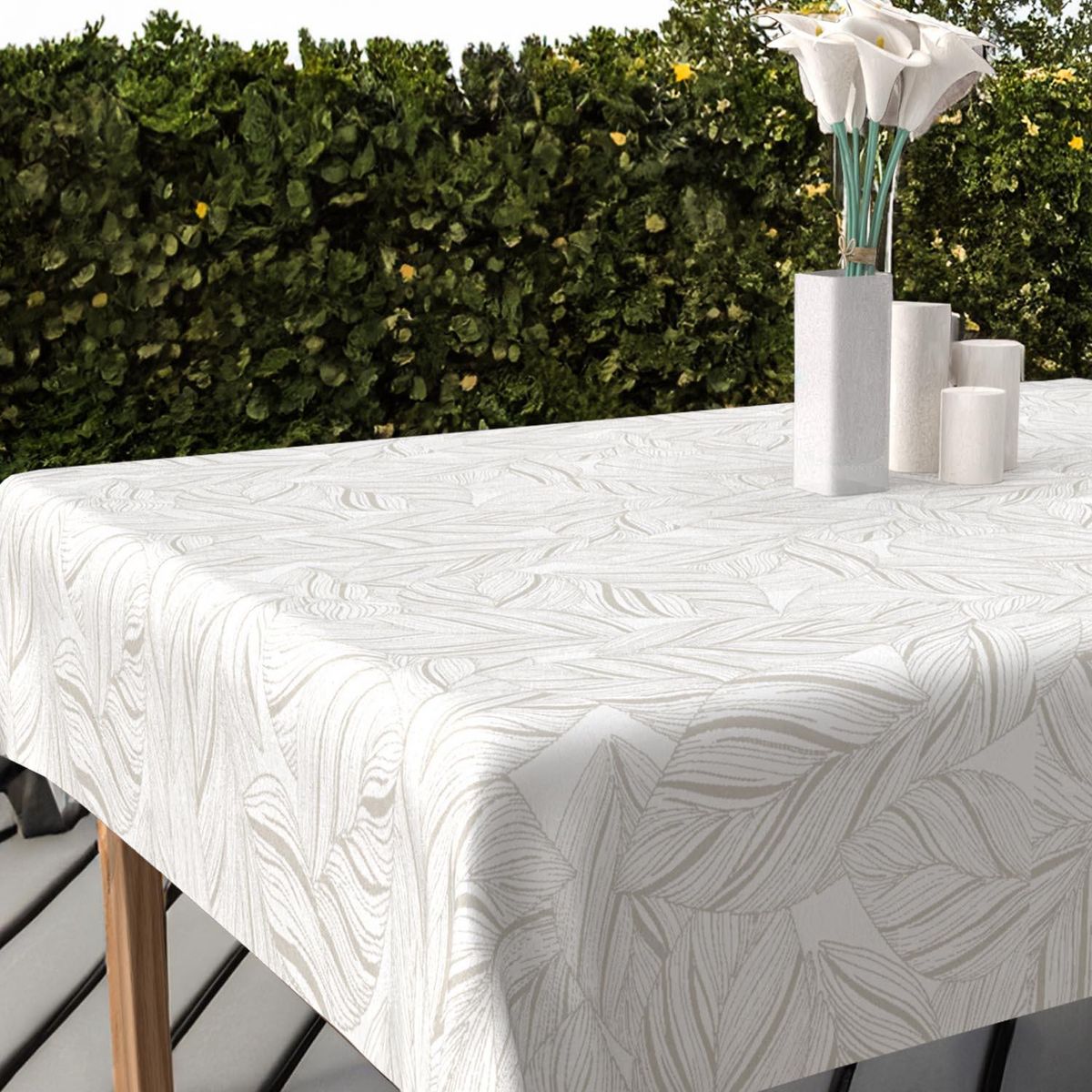 SOLEIL D'OCRE Nappe imprimée anti-tâches VENUS, par Soleil d'Ocre