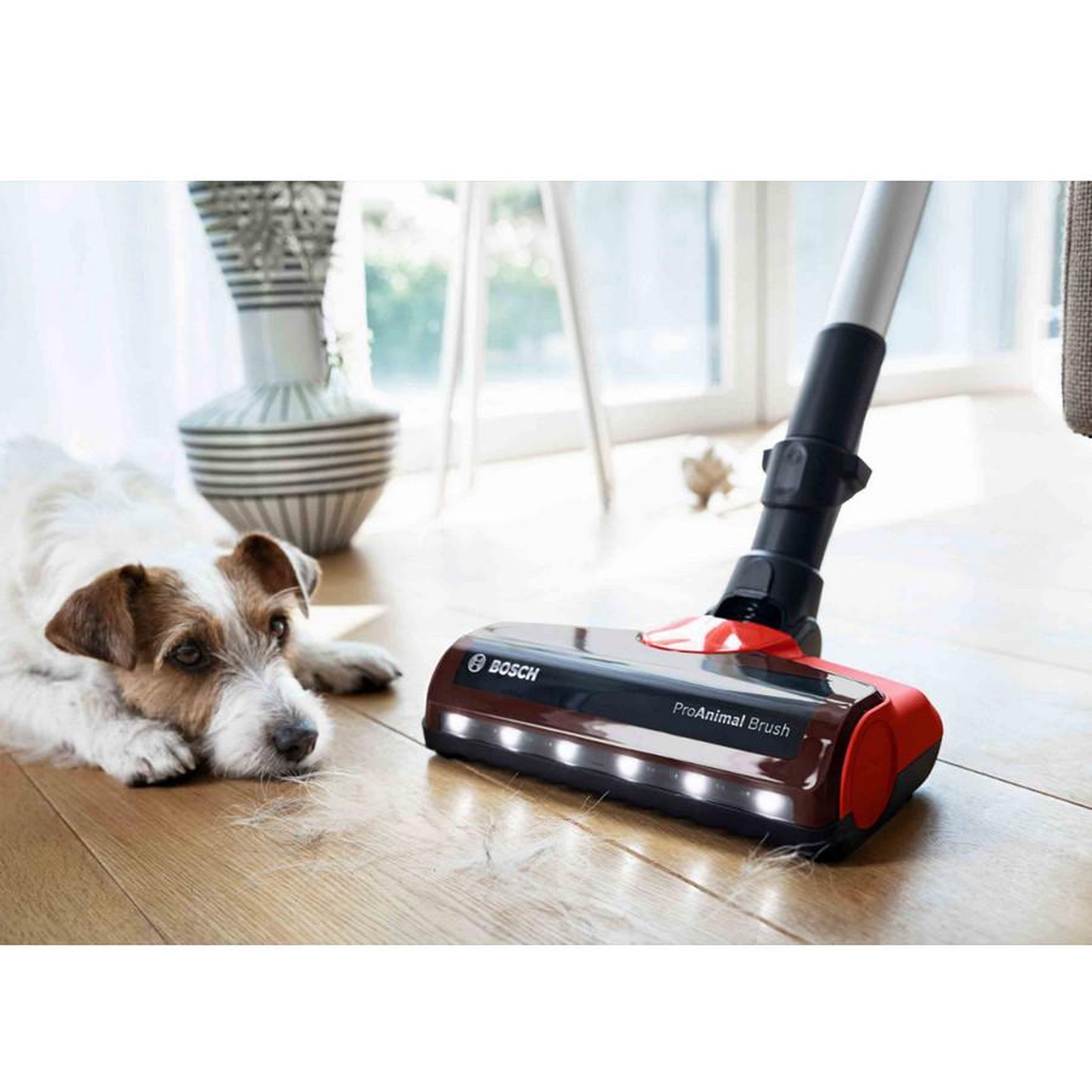 Voir la diapositive 6 : BOSCH Aspirateur balai rechargeable 18v rouge - bbs711anm