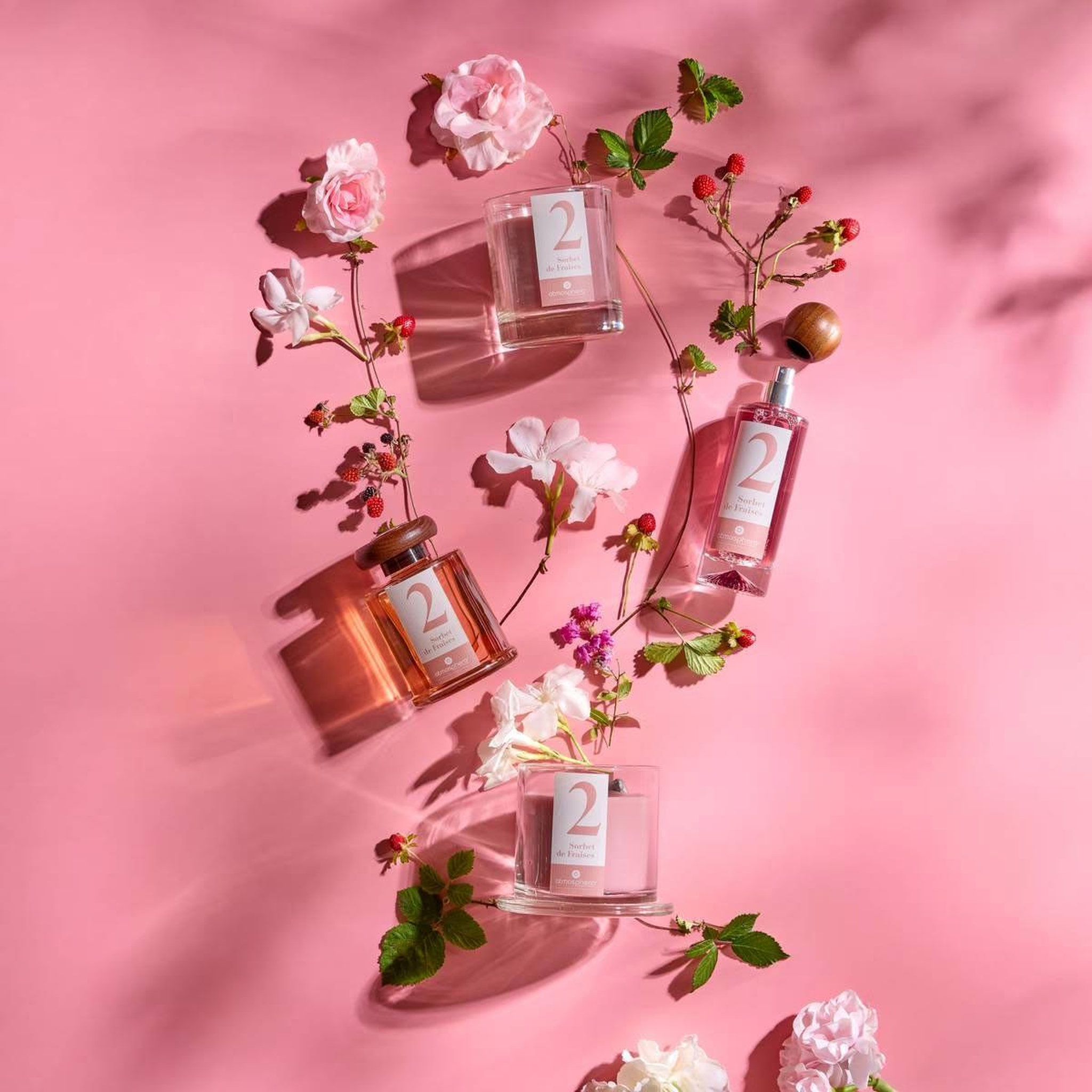 Voir la diapositive 3 : ATMOSPHERA Bougie parfumée en verre  numia  180g sorbet de fraises