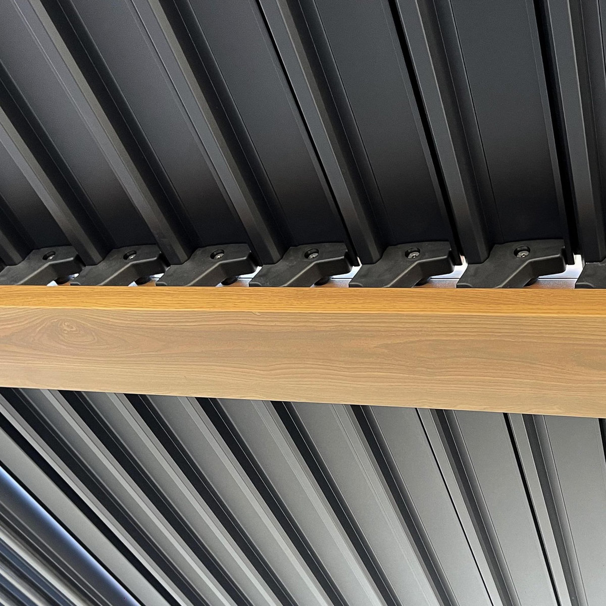 OUTSUNNY Pergola 3 x 4 m bioclimatique style contemporain alu