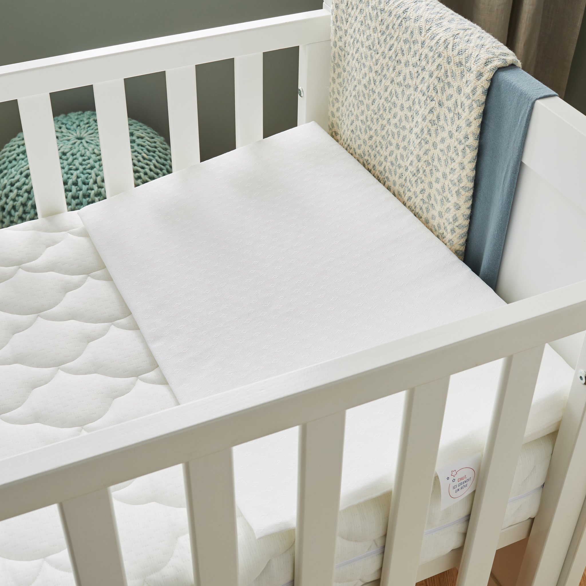 Voir la diapositive 4 : Ptit Albatros P'tit Albatros - Plan Incliné Bébé 70x35 cm - Pour lit 70x140 cm