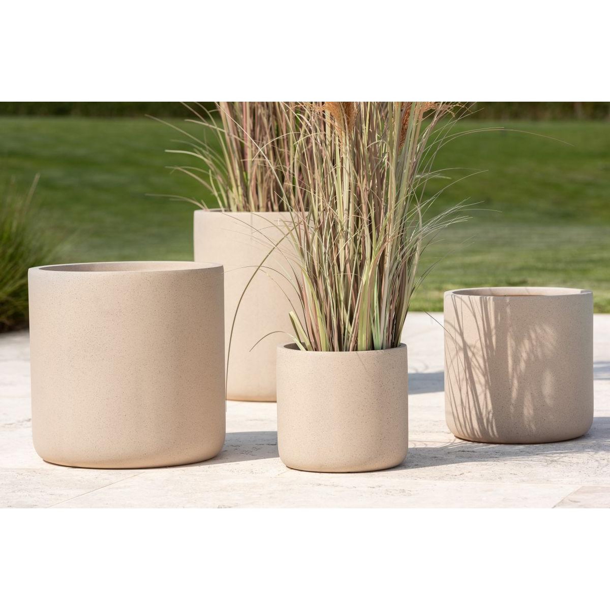 Voir la diapositive 4 : J-LINE Lot de 4 cache-pots déco  dune  50cm ivoire