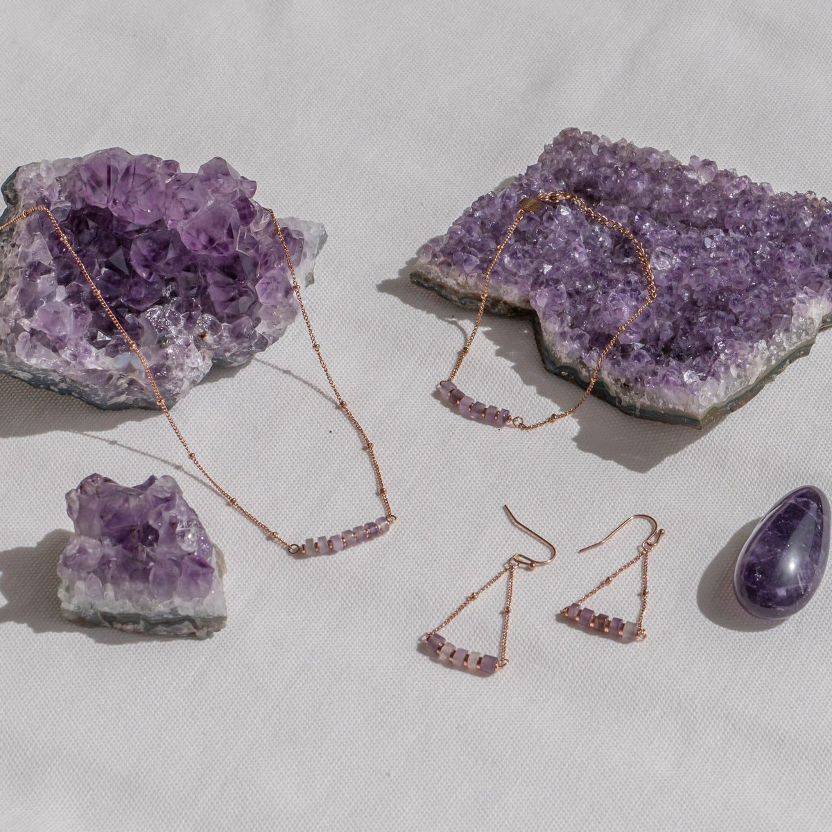 SLOYA Boucles d'oreilles Piana en pierres Améthyste