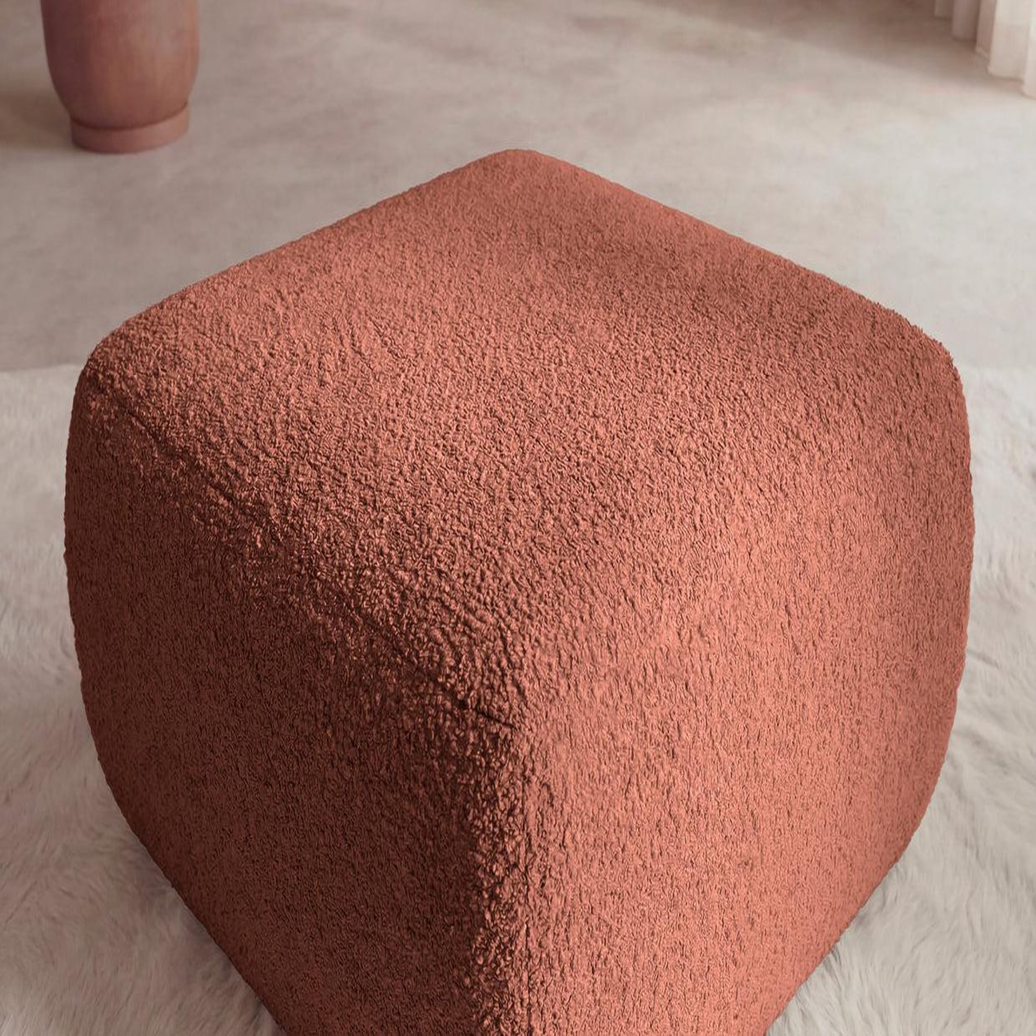 Voir la diapositive 3 : CASANOVA PARIS Ariel - pouf en tissu bouclette 80x80x40