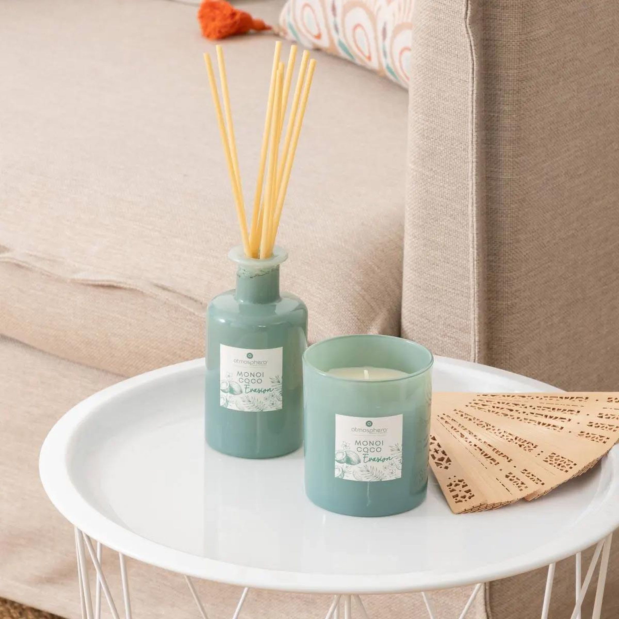 Voir la diapositive 2 : ATMOSPHERA Bougie parfumée  maël  190g monoï coco