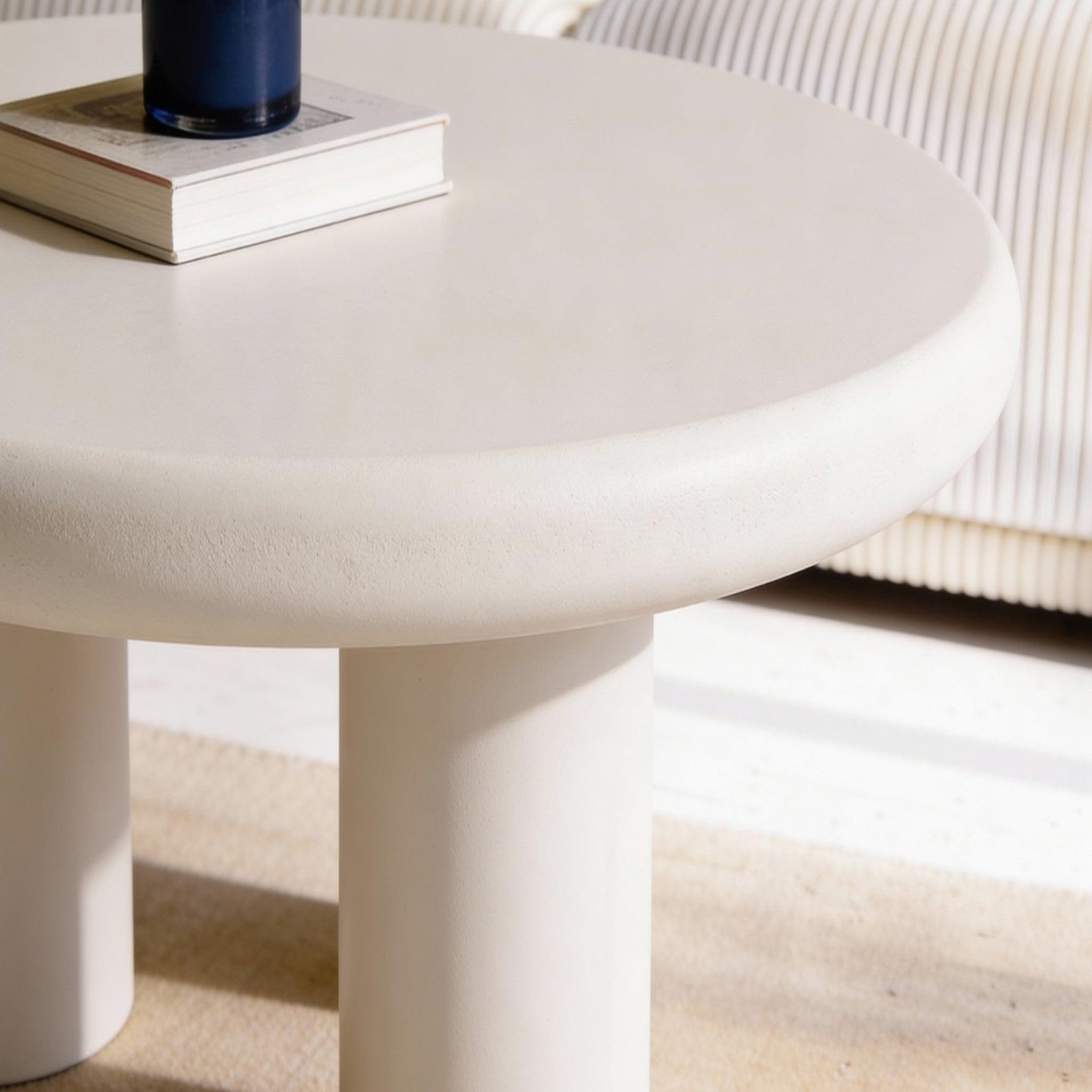 Voir la diapositive 6 : CASANOVA PARIS Noma - table basse 80cm3 pieds beige
