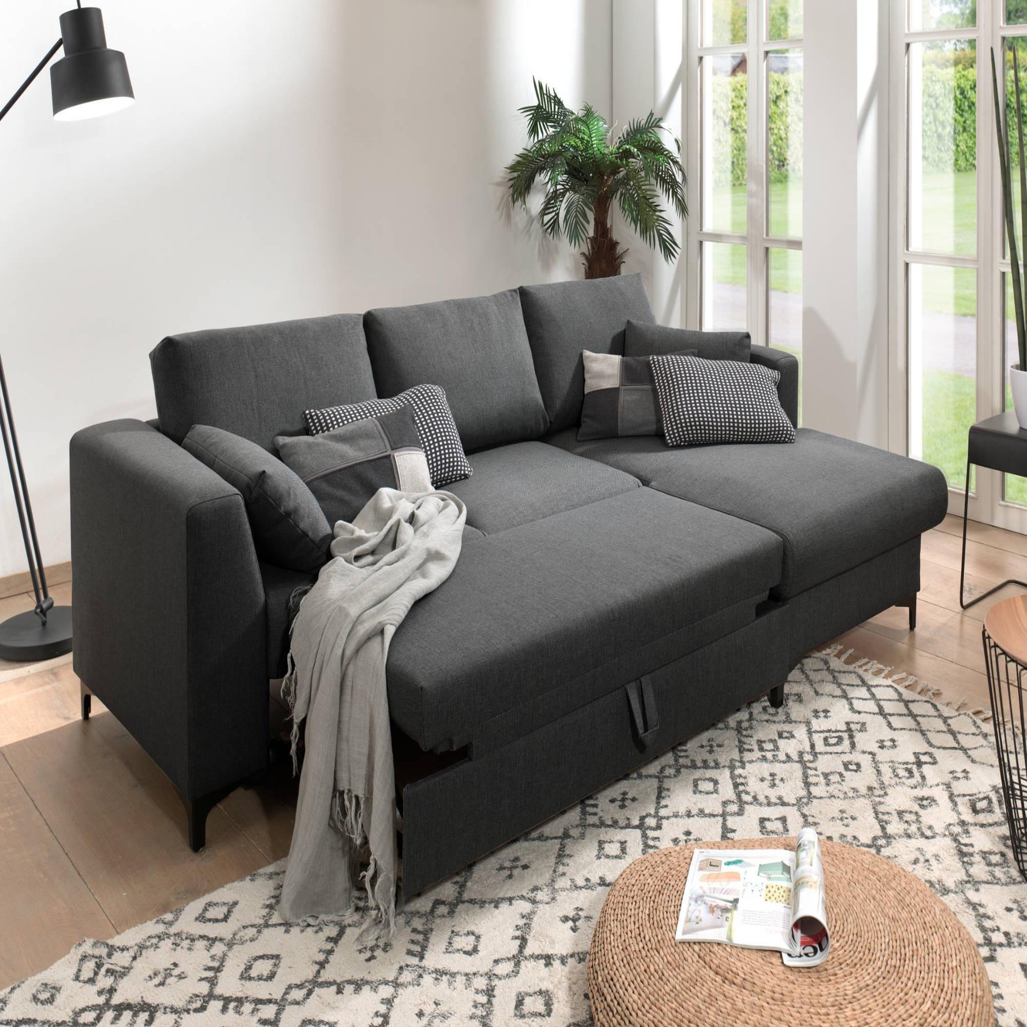 Voir la diapositive 3 : LISA DESIGN Tala - canapé d'angle droit - convertible avec coffre - 4 places - en tissu
