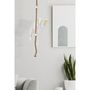 Voir la diapositive 6 : Paris Prix Lampe Suspension en Résine  Singe  60cm Blanc