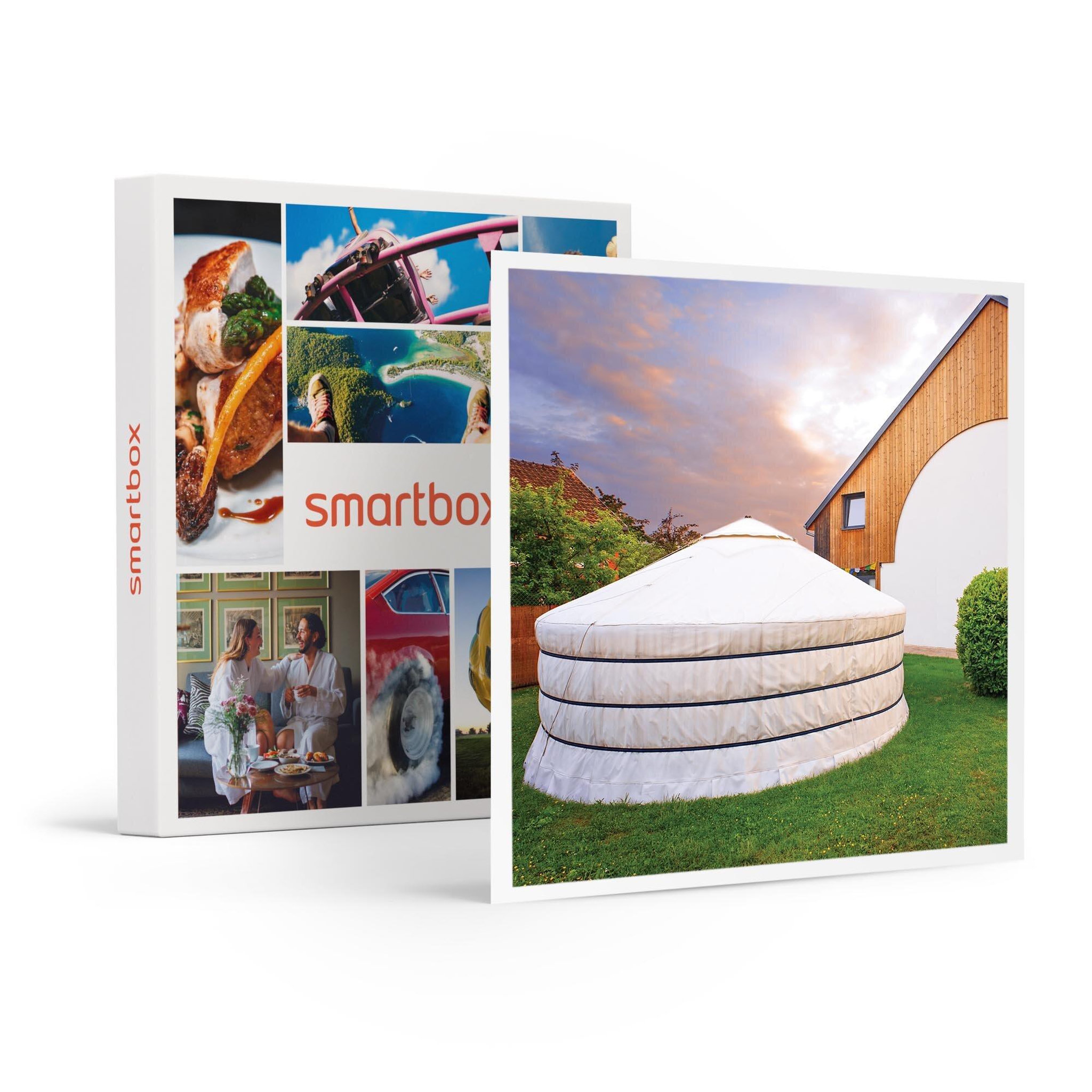 Voir la diapositive 1 : Smartbox Séjour en yourte : 3 jours insolites en famille près de Mulhouse - Coffret Cadeau Séjour