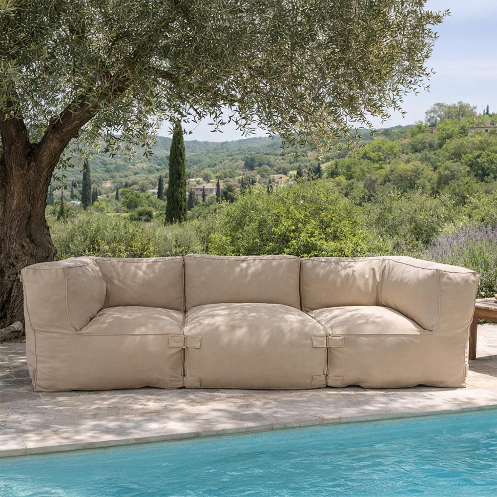 Voir la diapositive 4 : CONCEPT USINE Salon de jardin modulable 3 places beige en tissu déperlant praiano