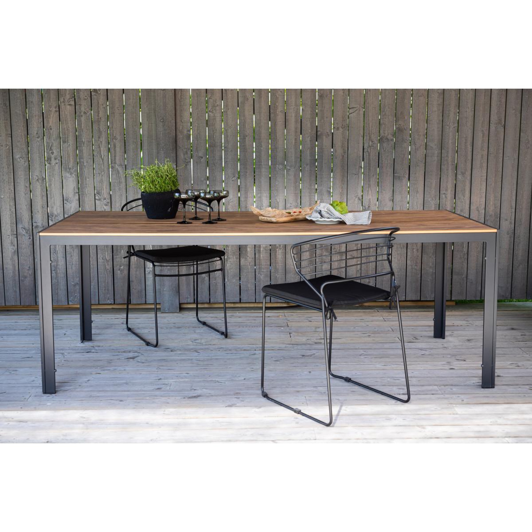 Voir la diapositive 5 : Paris Prix Table de jardin  break  200cm noir & naturel