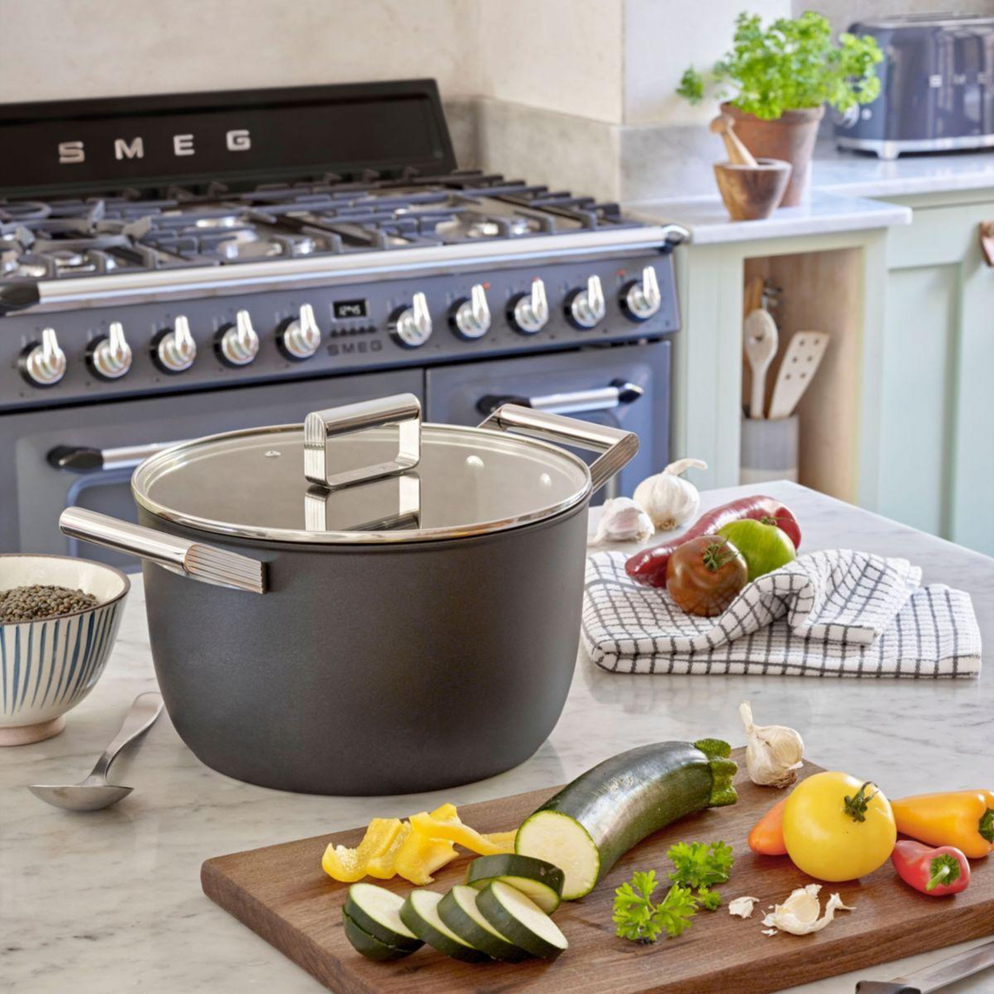 Voir la diapositive 4 : SMEG Piano de cuisson gaz tr103gr