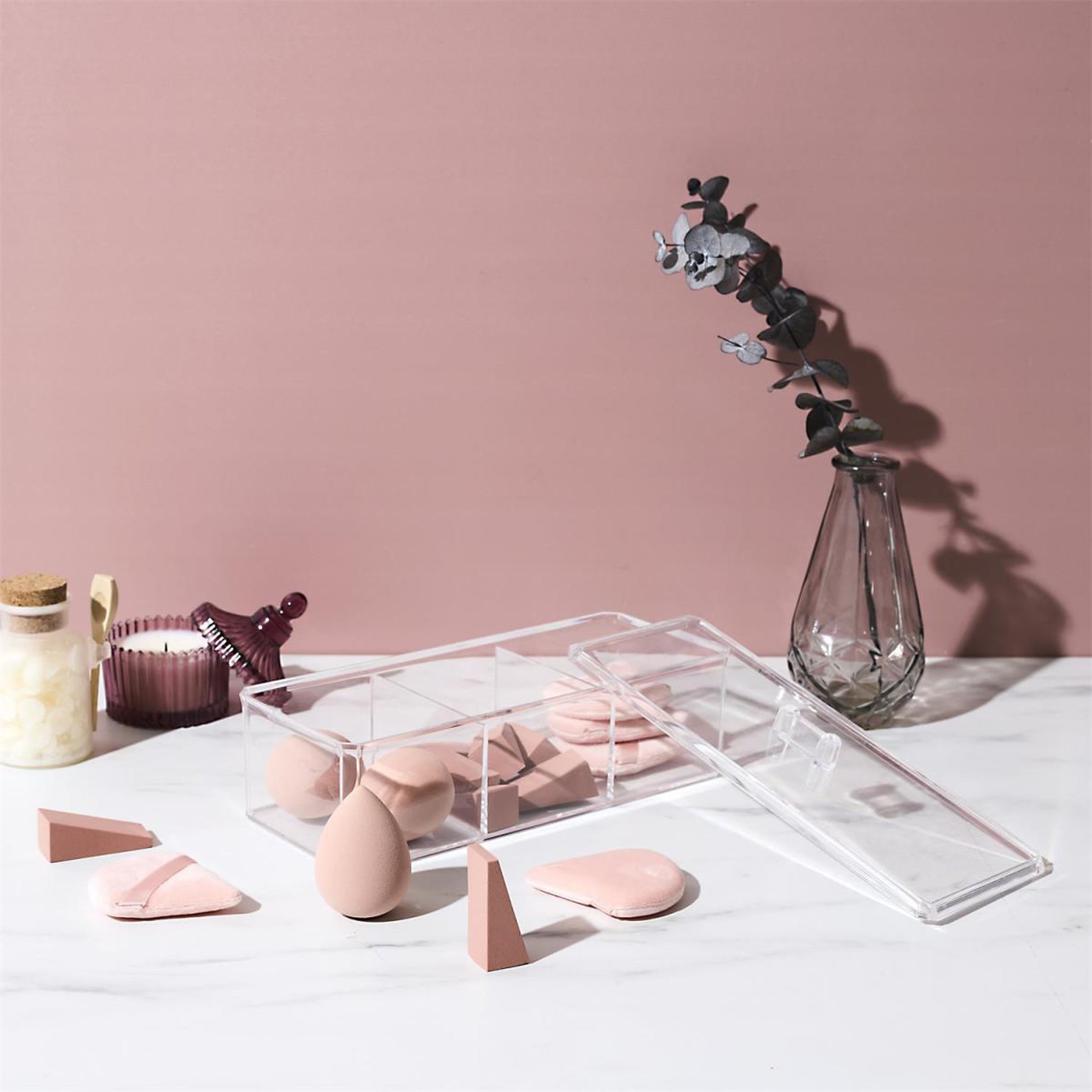 Voir la diapositive 6 : Cosmetic Club Organisateur & 16 éponges à maquillage  teint  22cm transparent