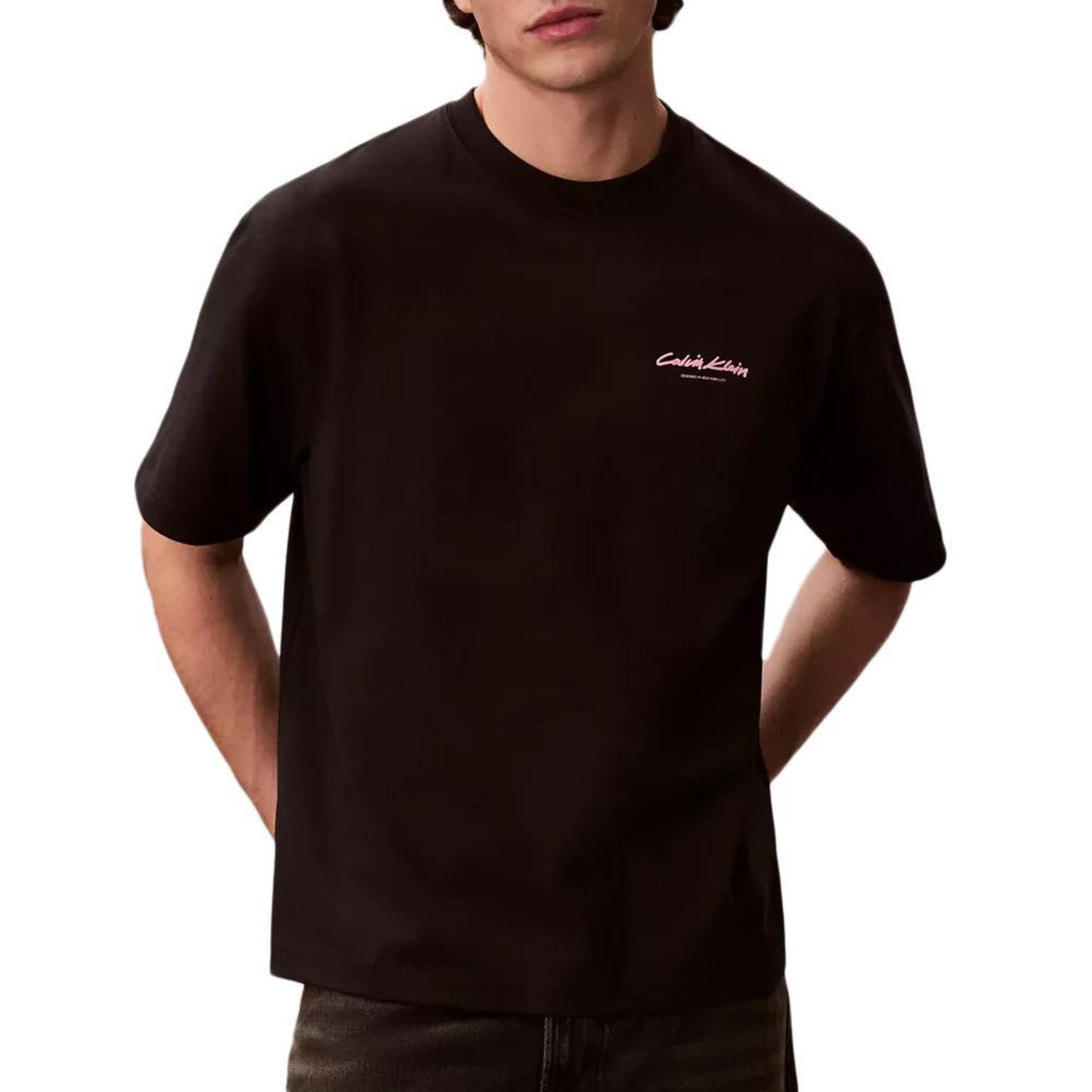 CALVIN KLEIN JEANS T-shirt Noir Homme Calvin Klein Jeans Relaxed. Coloris disponibles : Noir