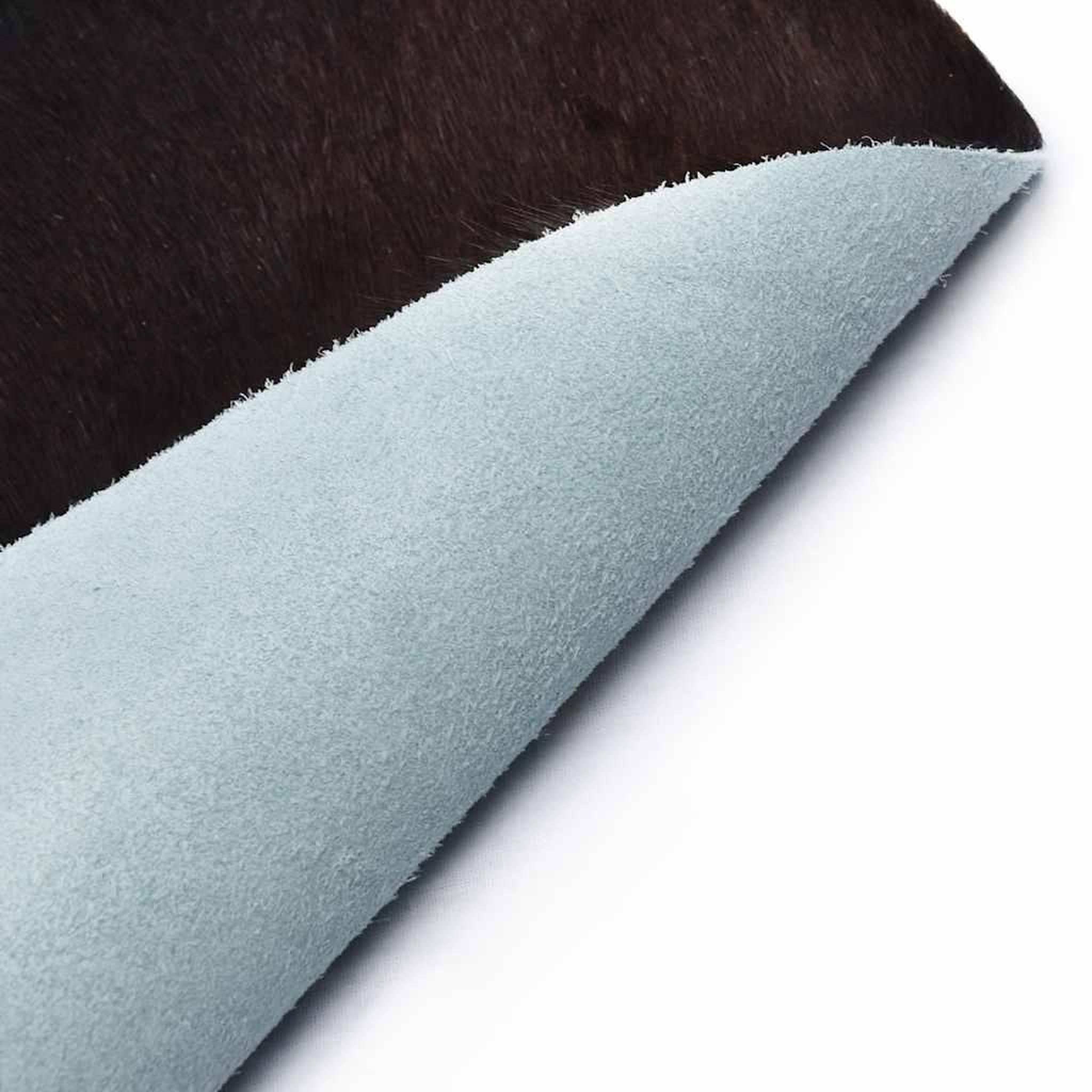Voir la diapositive 4 : VIDAXL Tapis en peau de vache veritable noir 180x220 cm
