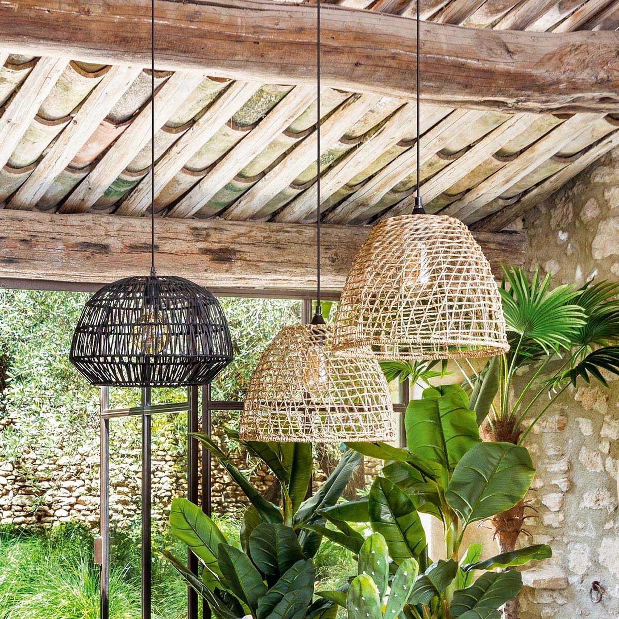 Voir la diapositive 5 : ATMOSPHERA Suspension luminaire cône en rotin Jada - Diam. 35 cm