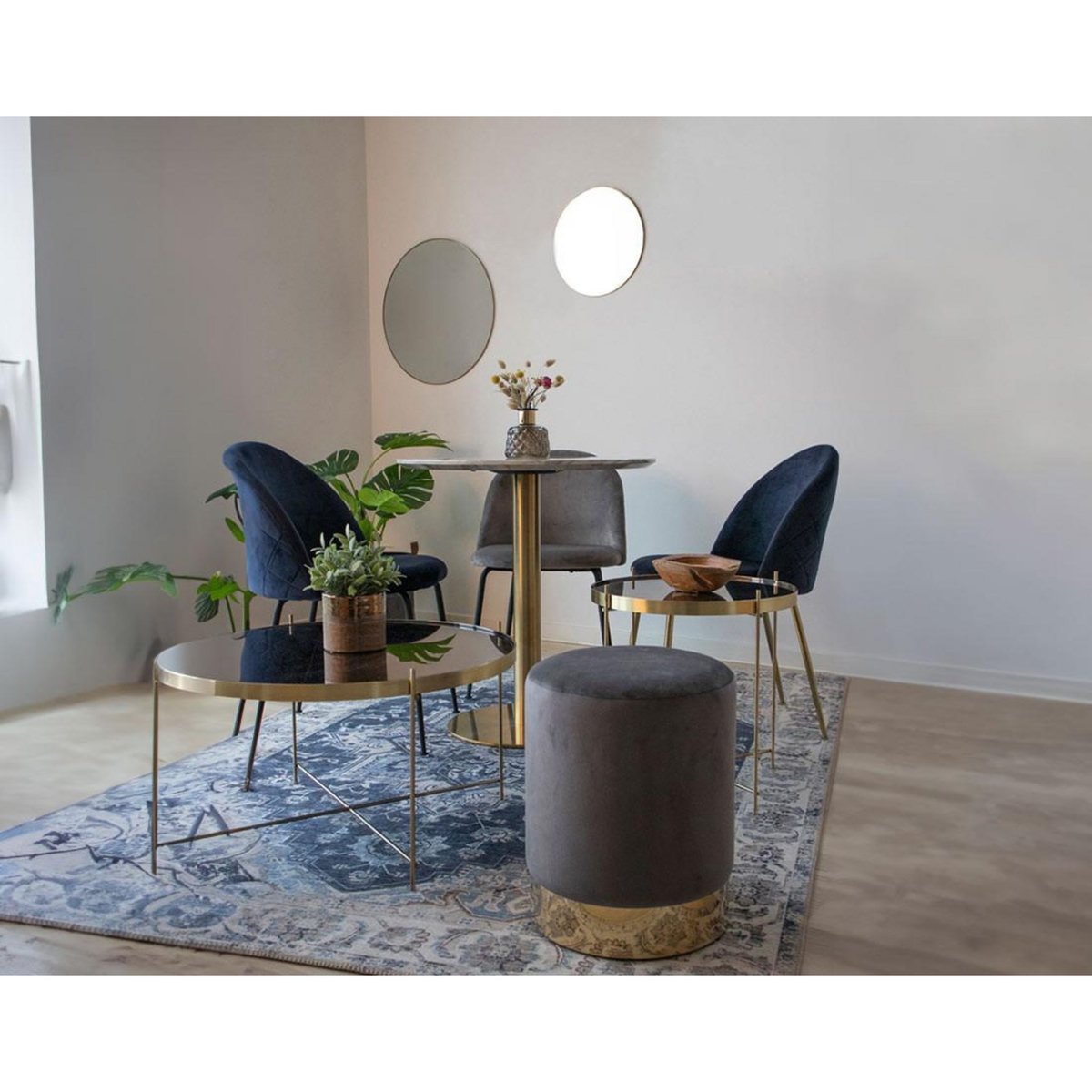 LISA DESIGN Velana - pouf - en velours