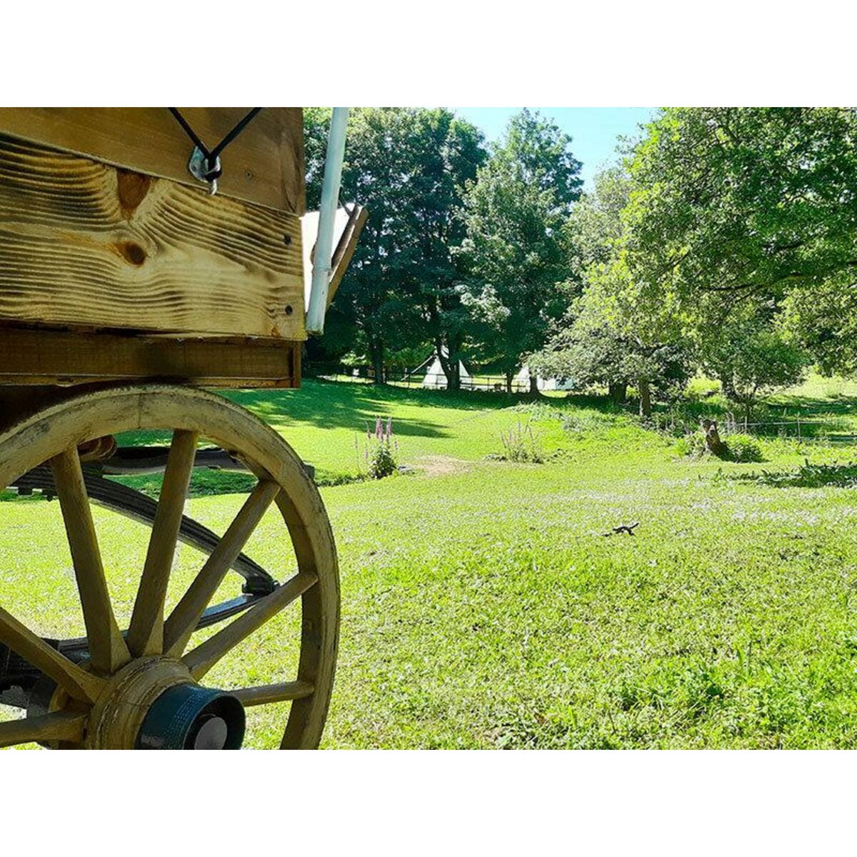 Smartbox 3 jours insolites en chariot western près de Quimperlé - Coffret Cadeau Séjour