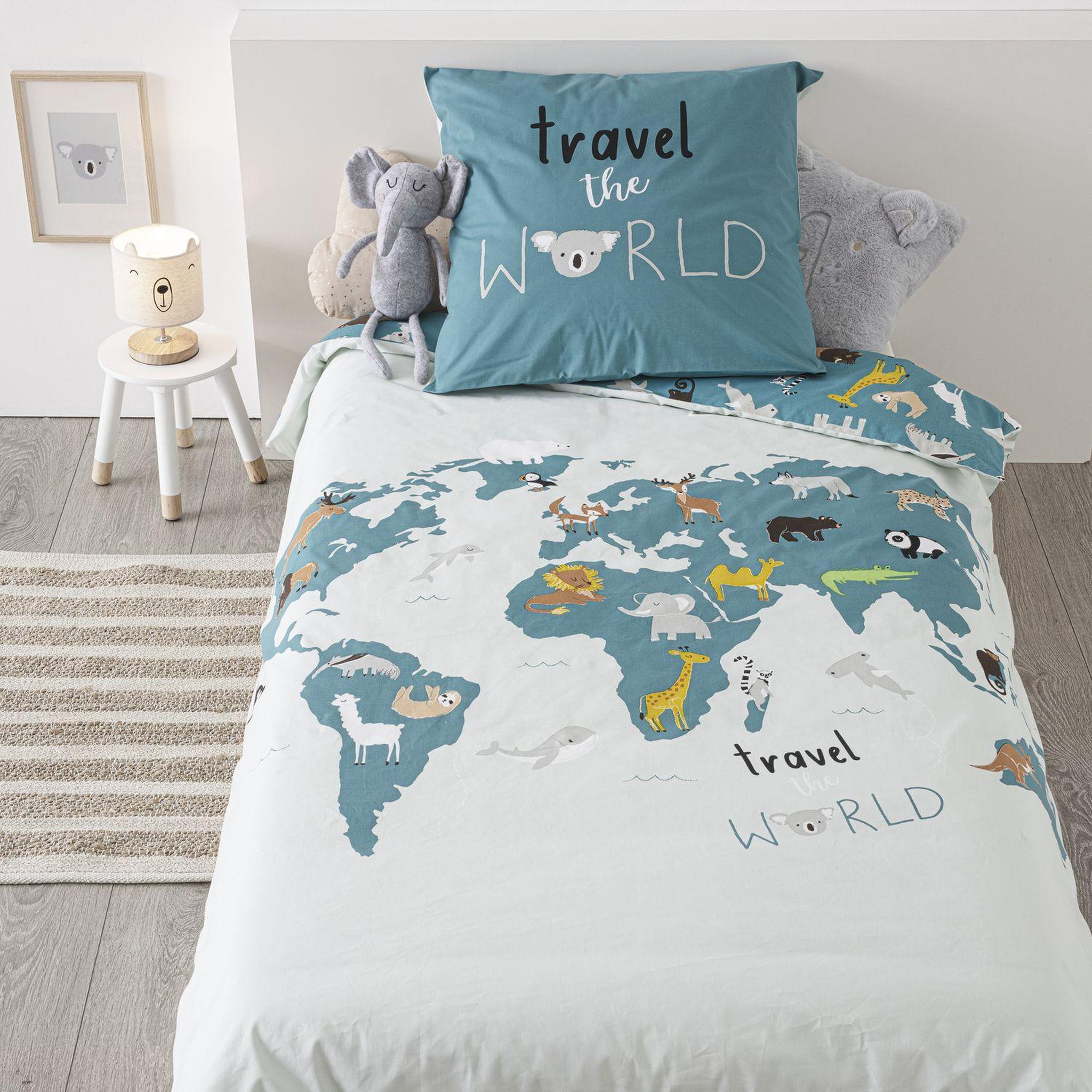 Voir la diapositive 2 : ATMOSPHERA Parure de lit enfant imprimée carte du monde - 140 x 200 cm