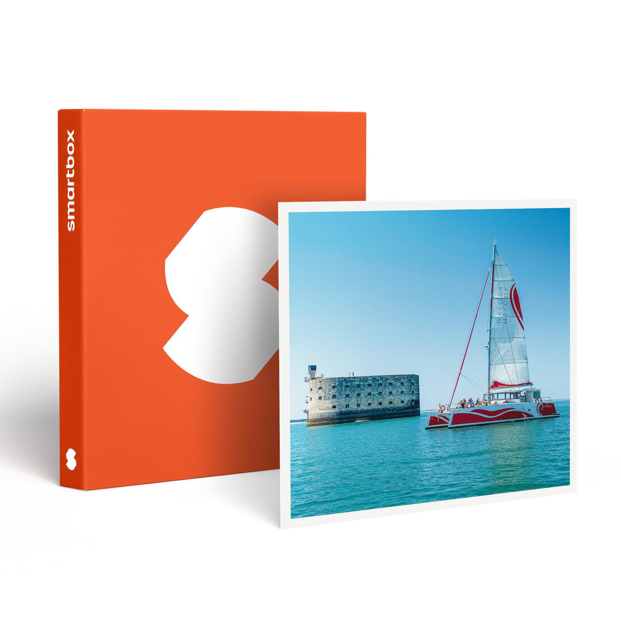 Smartbox Croisière romantique en catamaran au fort boyard avec champagne pour 2 - coffret cadeau sport & aventure