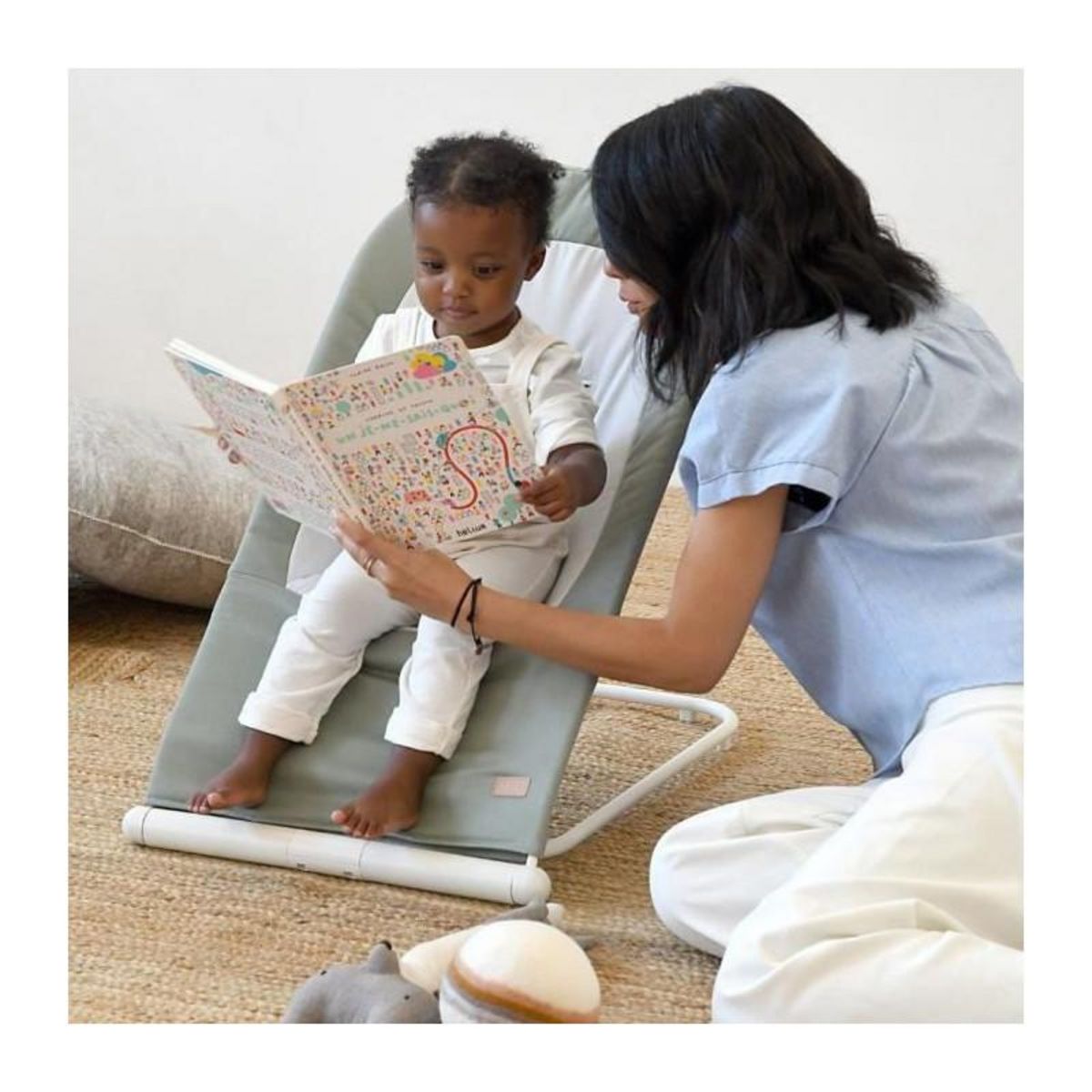 BEABA BÉABA, Transat Pliable, 3 inclinaisons en 1 Bouton, Ultra Compact et Fin, Eazy Relax - Lichen