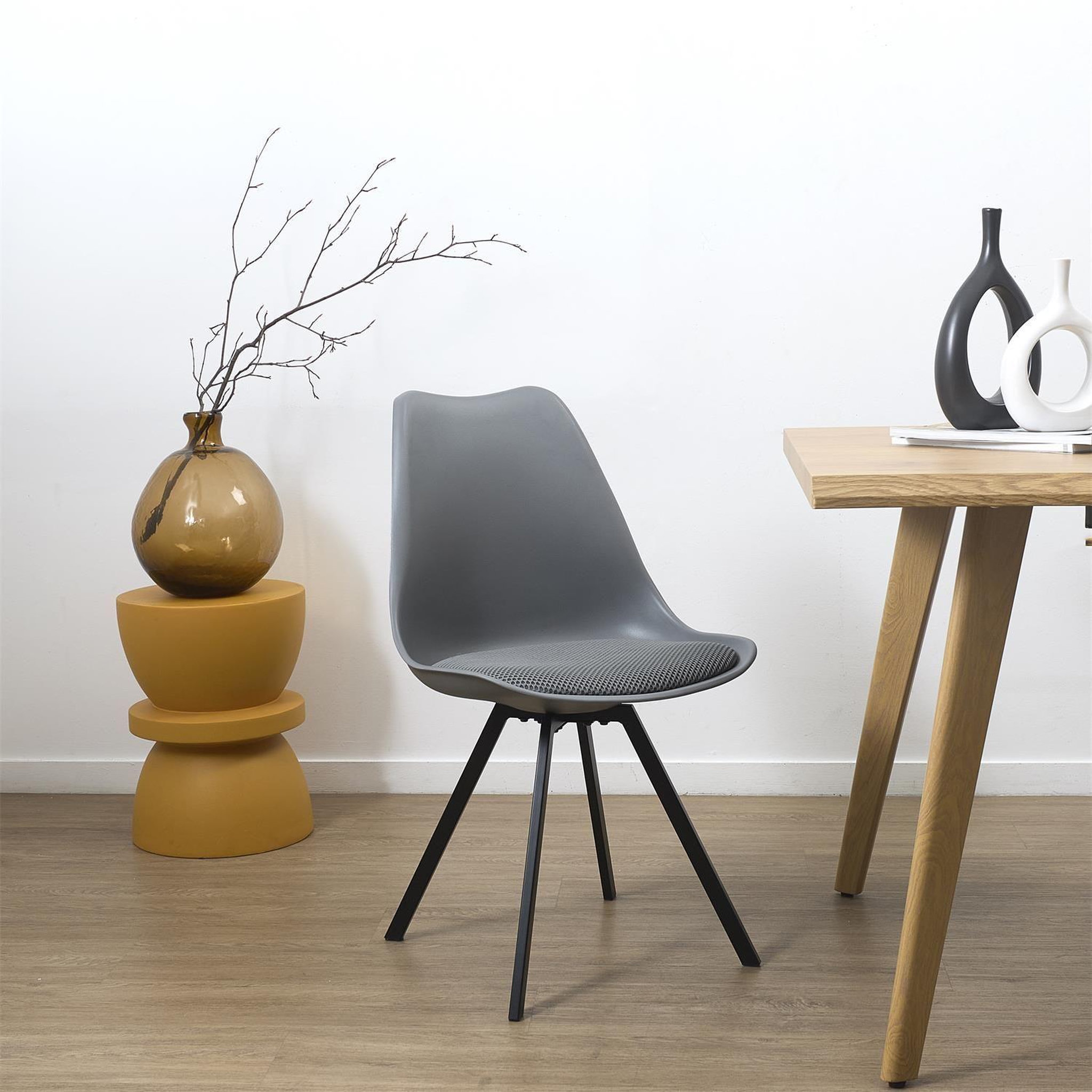 Voir la diapositive 2 : TOILINUX Lot de 4 chaises avec coussin ATOME