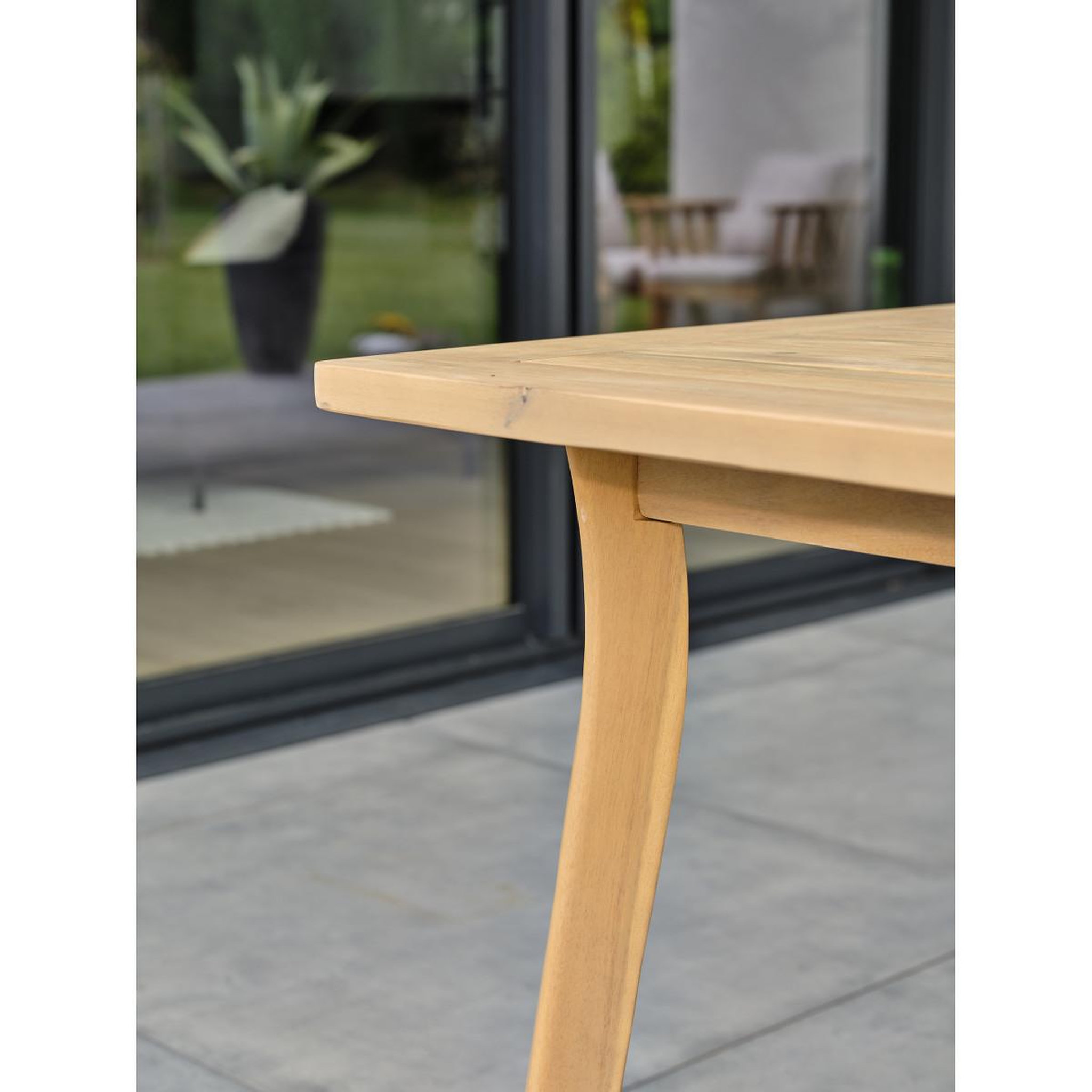 Voir la diapositive 5 : Paris Prix Table de jardin en bois  liso  220cm marron