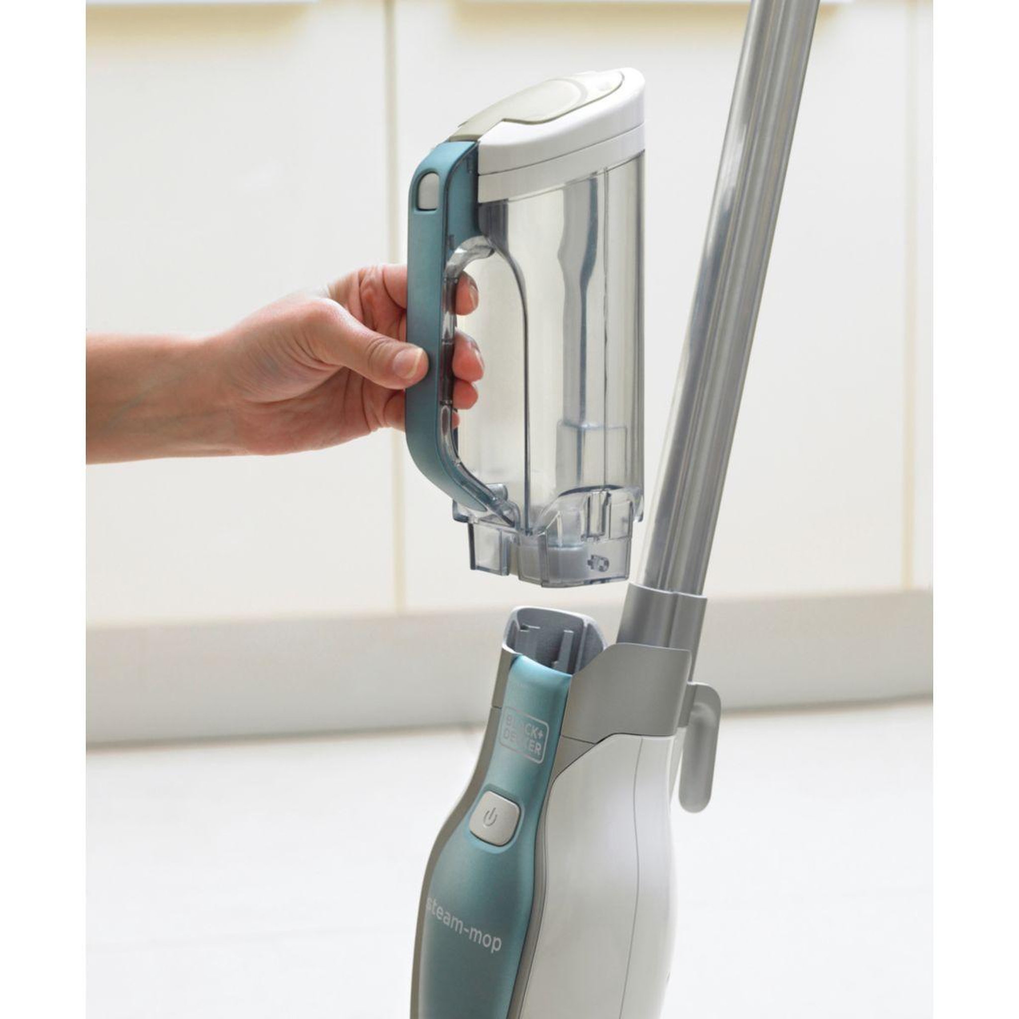 Voir la diapositive 3 : Black et Decker Balai vapeur fsm1640-qs