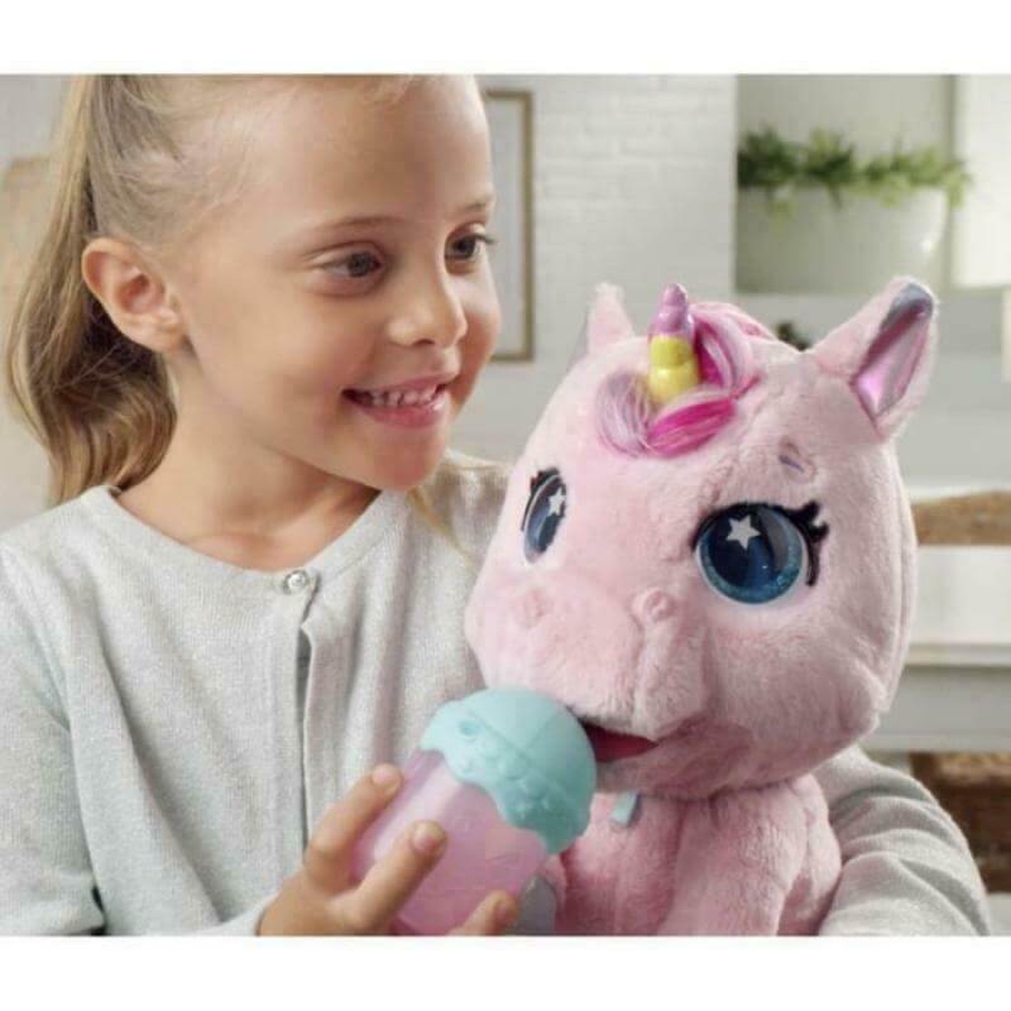 Voir la diapositive 3 : IMC Toys Baby Unicorn, ma licorne surprise!