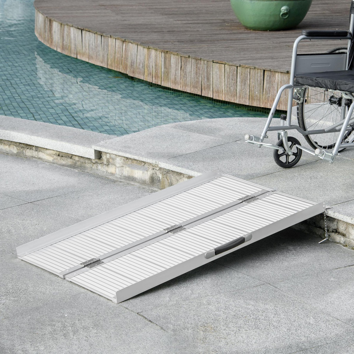 HOMCOM Rampe de fauteuil roulant rampe de chargement antidérapante pliable avec bordures de sécurité max. 270 Kg alu