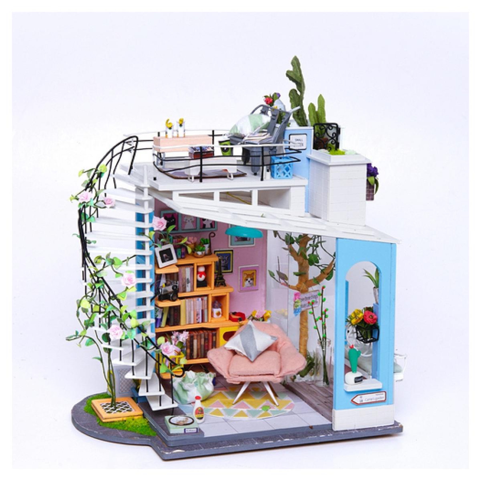 Voir la diapositive 3 : ROBOTIME maquette lumineuse le Loft de Dora